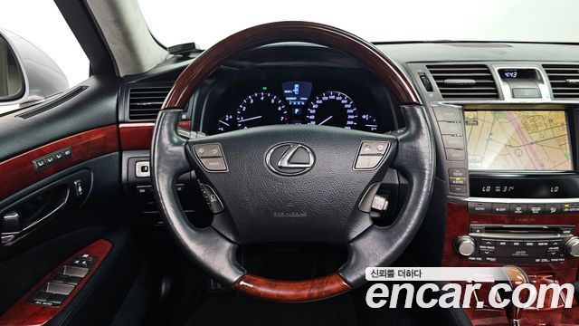 Лексус LS460L 2010 — миниатюра 13