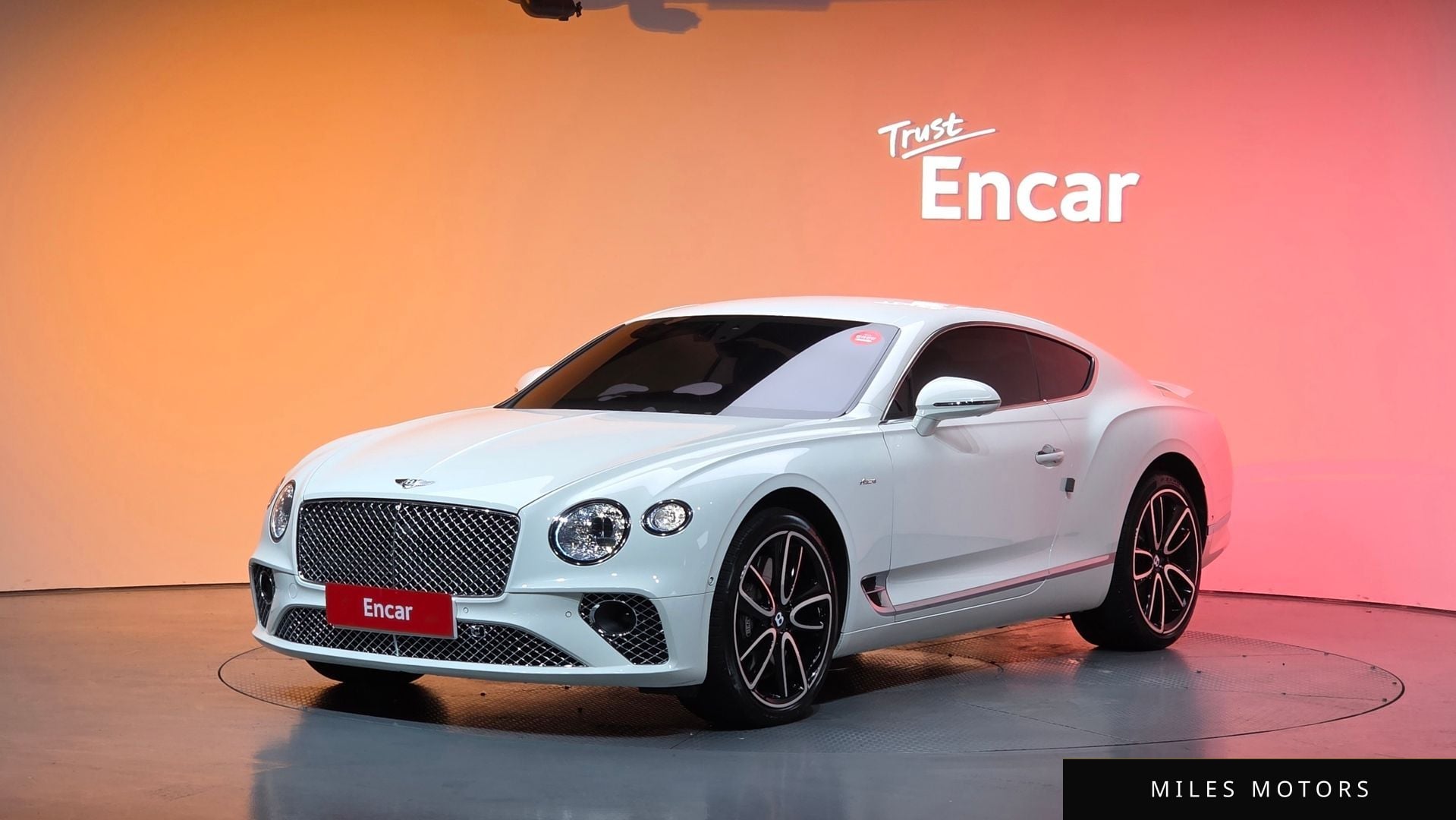 Bentley 컨티넨탈 GT 2023 — миниатюра 10