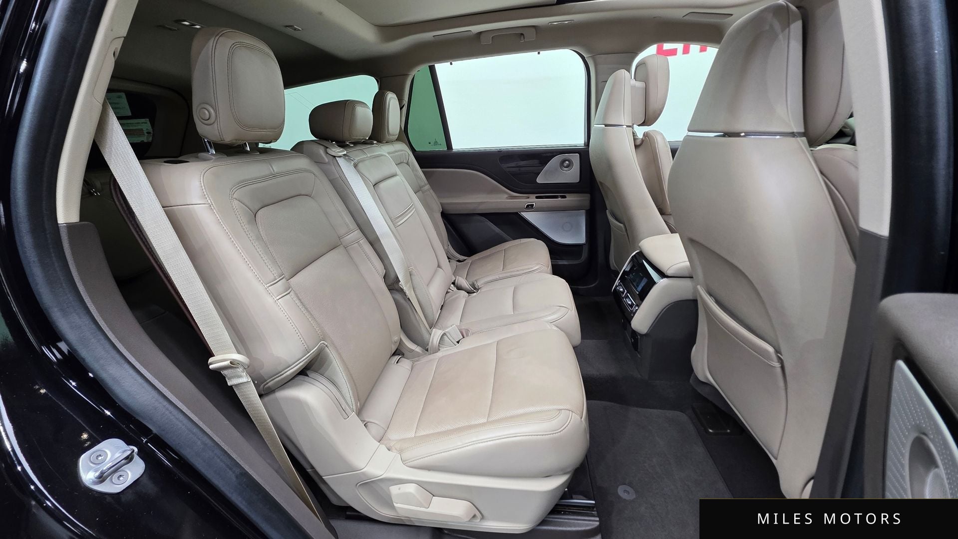 Lincoln Aviator 2020 — миниатюра 19