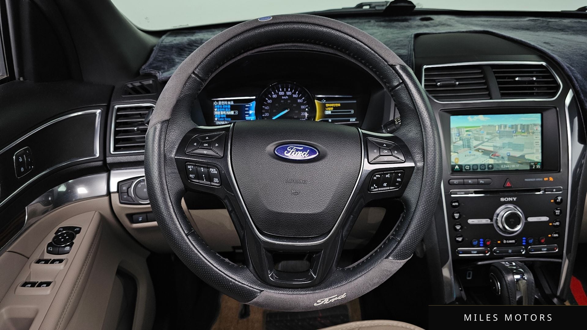 Ford Explorer 2018 — миниатюра 12