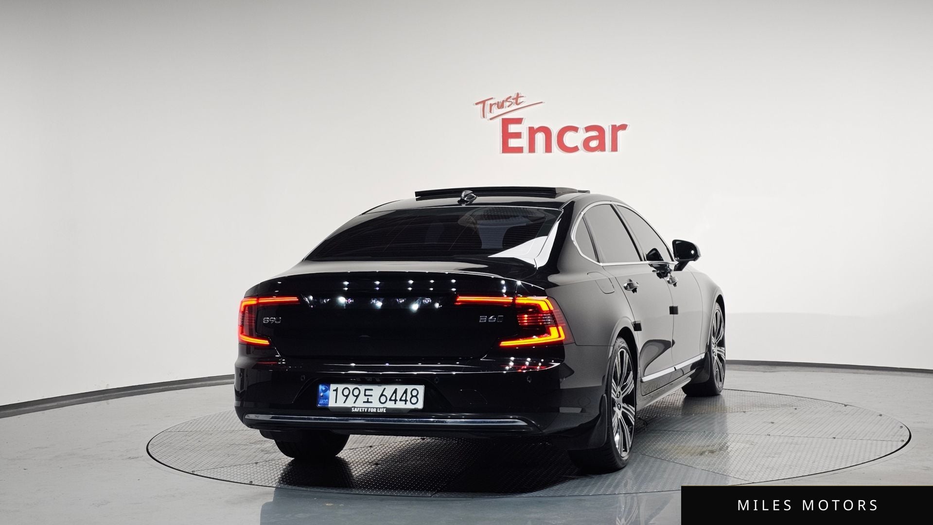 Volvo S90 2023 — миниатюра 3