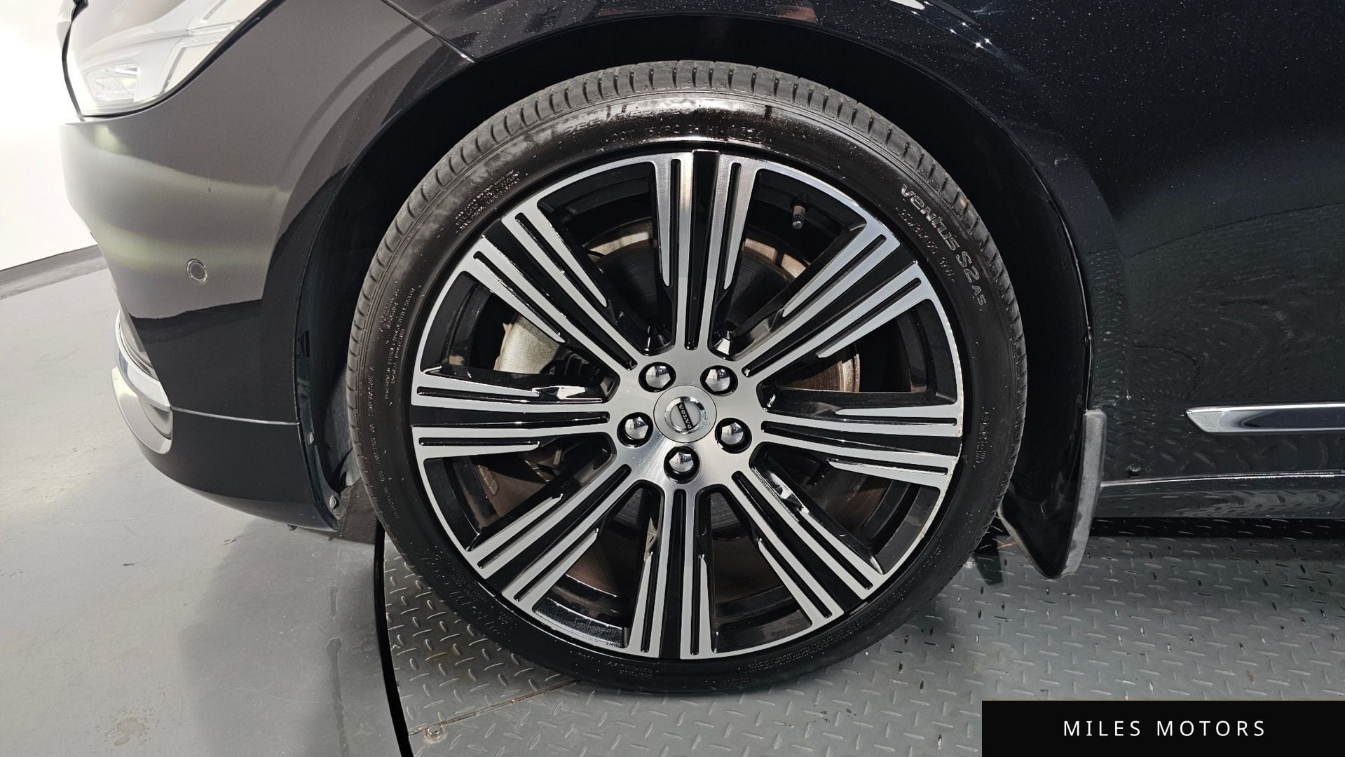 Volvo S90 2023 — миниатюра 4