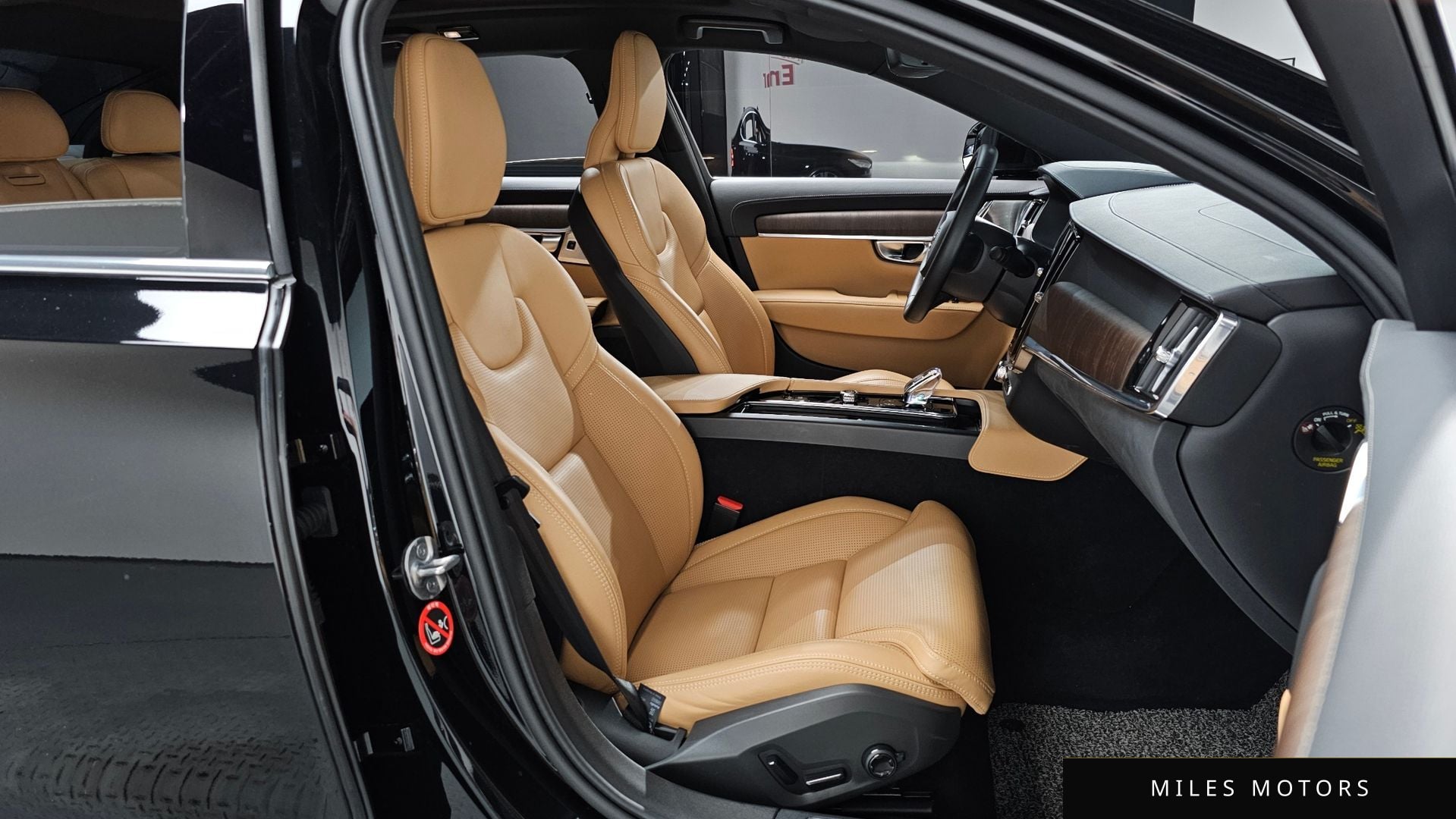 Volvo S90 2023 — миниатюра 9