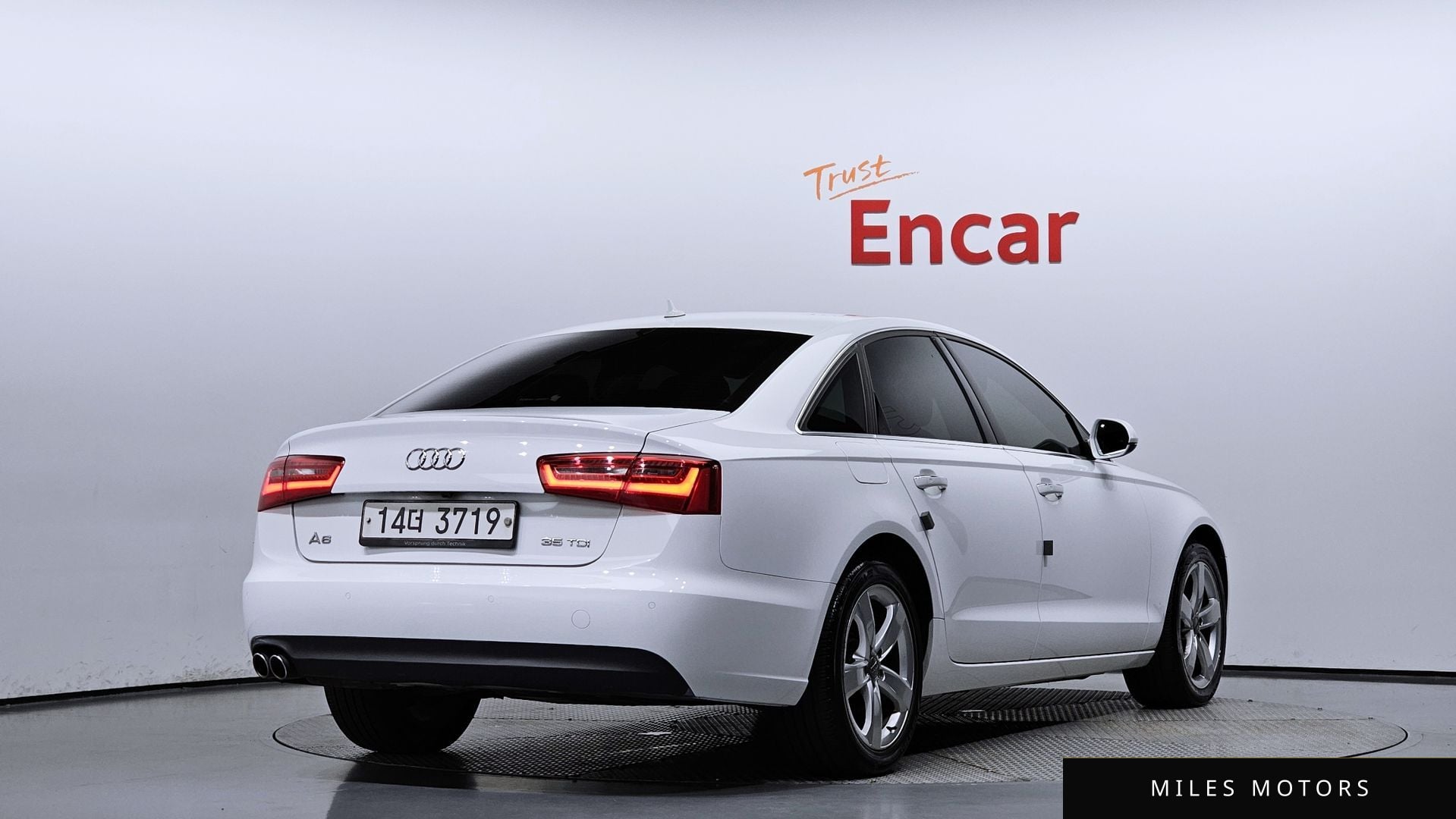 Audi A6 2015 — миниатюра 2