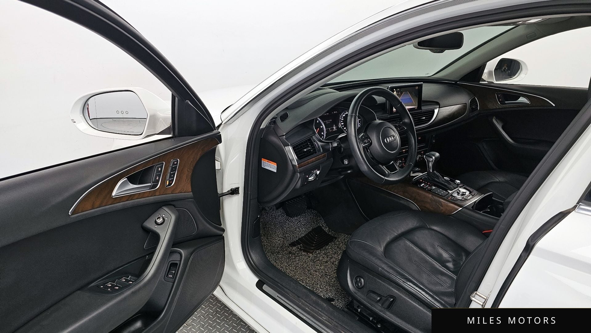 Audi A6 2015 — миниатюра 10