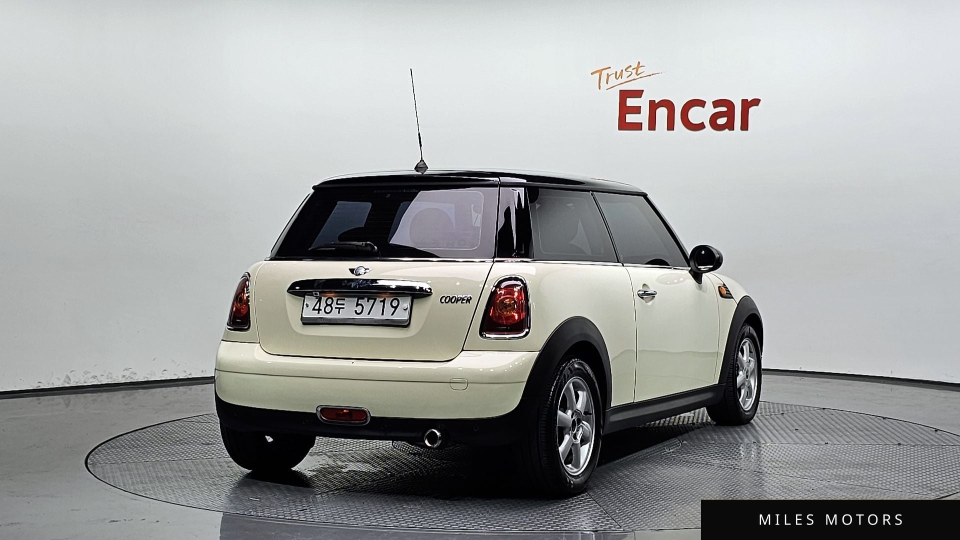 MINI 쿠퍼 2010 — миниатюра 2