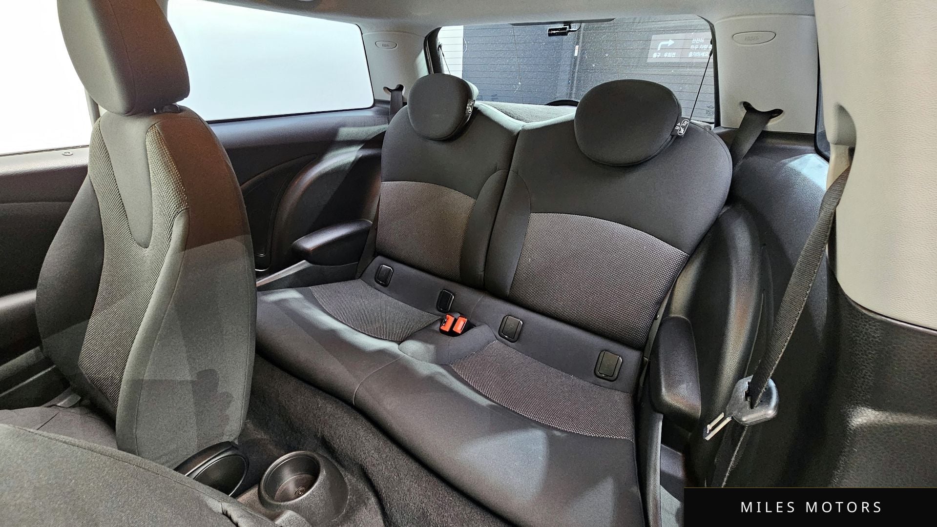 MINI 쿠퍼 2010 — миниатюра 12