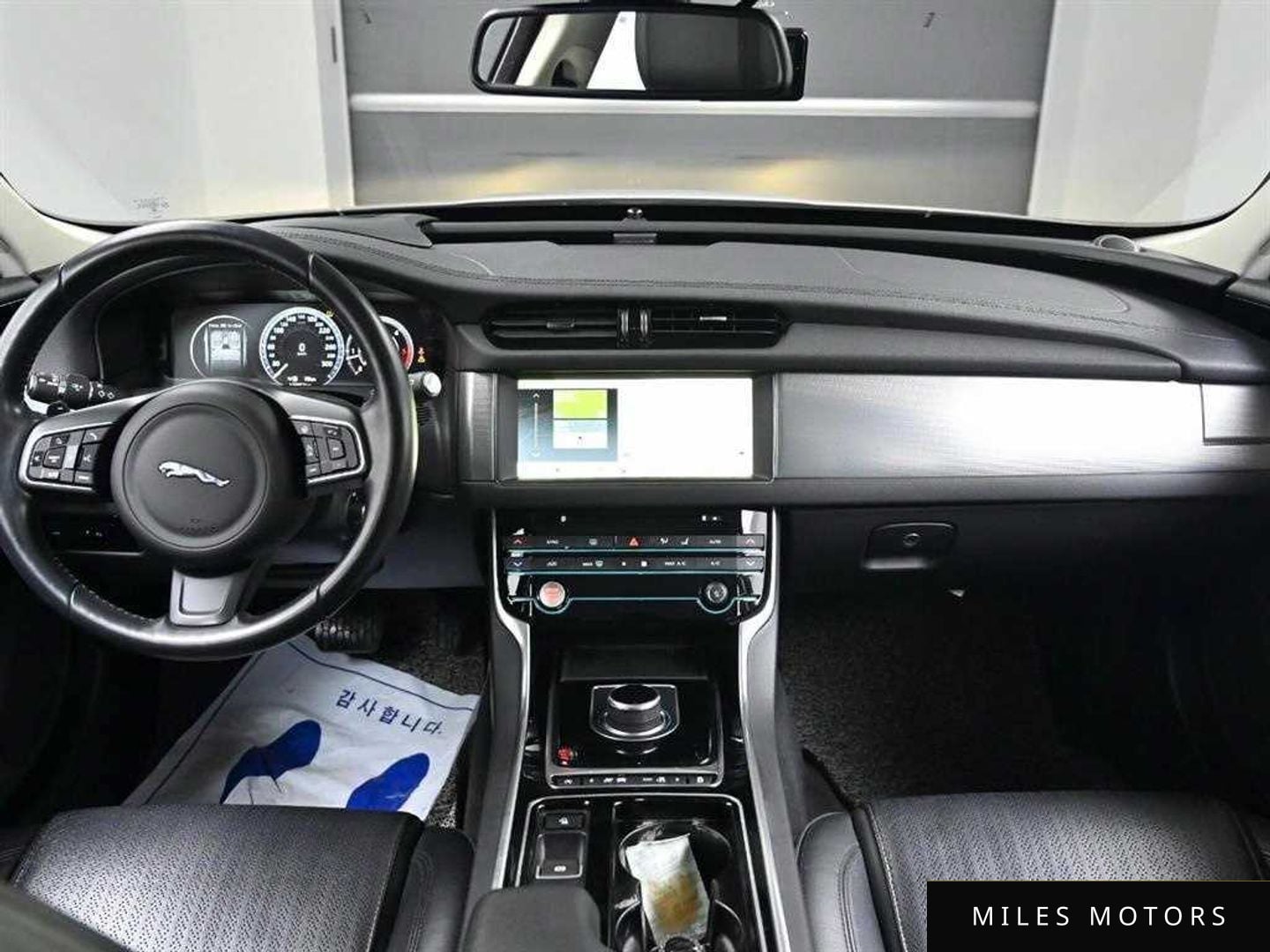 Jaguar XF (X260) 2017 — миниатюра 7