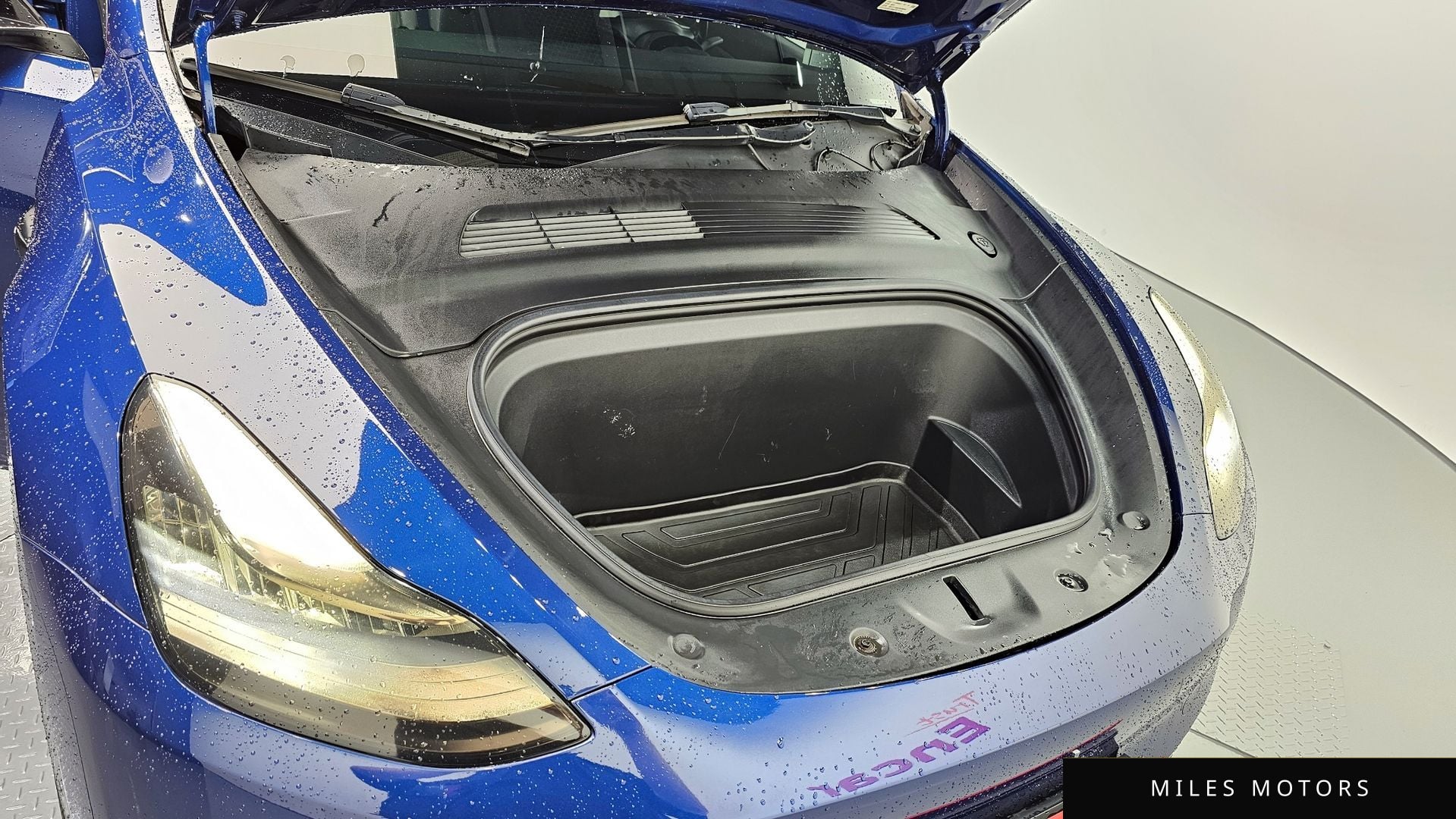 Tesla Model Y 2021 — миниатюра 6
