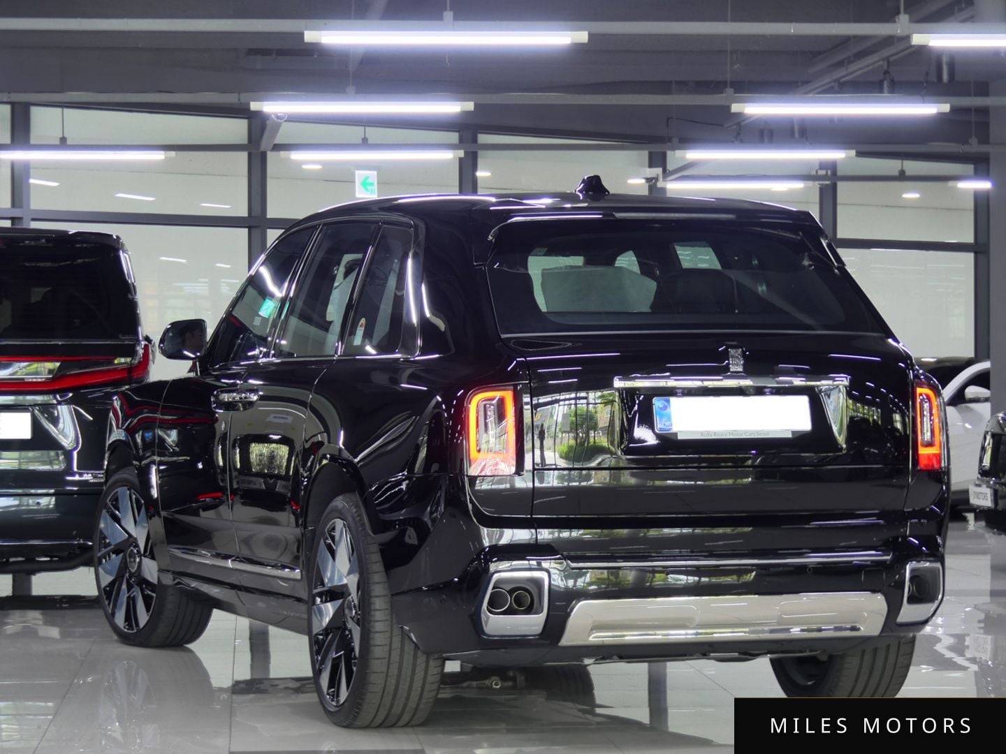 Rolls-Royce Cullinan 2025 — миниатюра 2