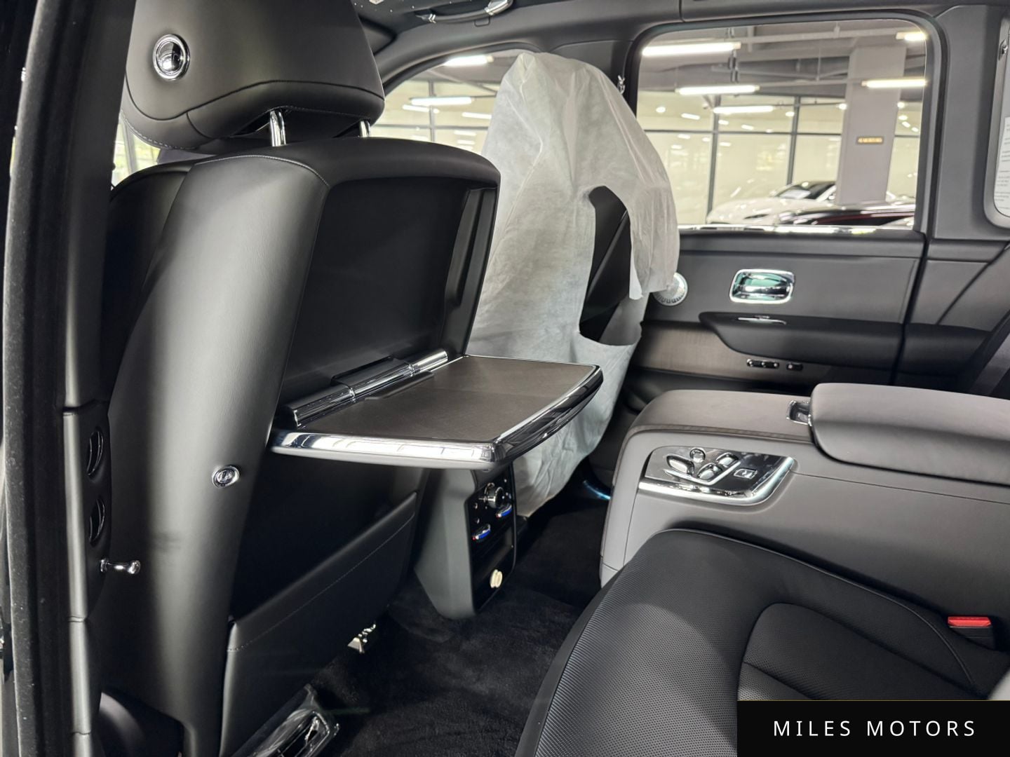 Rolls-Royce Cullinan 2025 — миниатюра 11