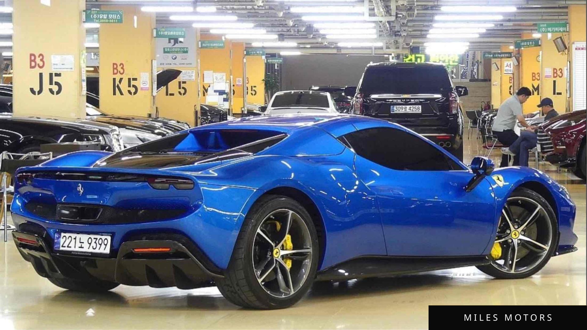 Ferrari 296 GTS 2024 — миниатюра 3