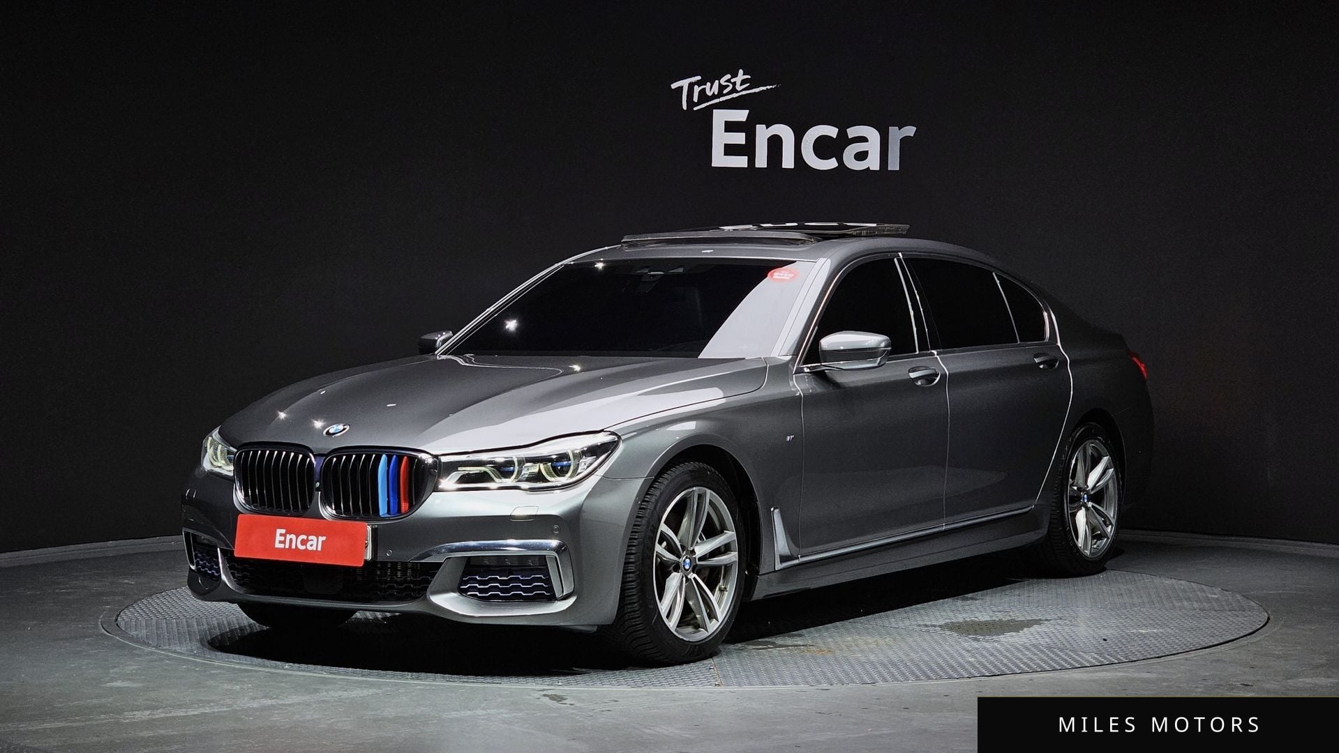 BMW 7 Series (G11) 2017 — фото 1 из 12
