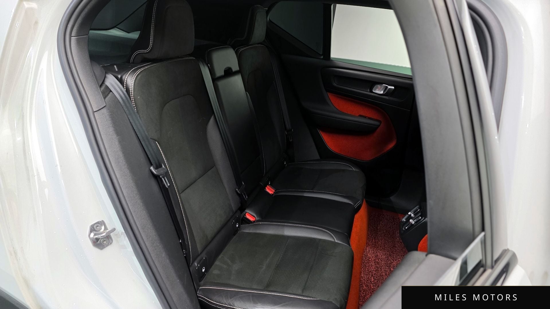 Volvo XC40 2020 — миниатюра 12