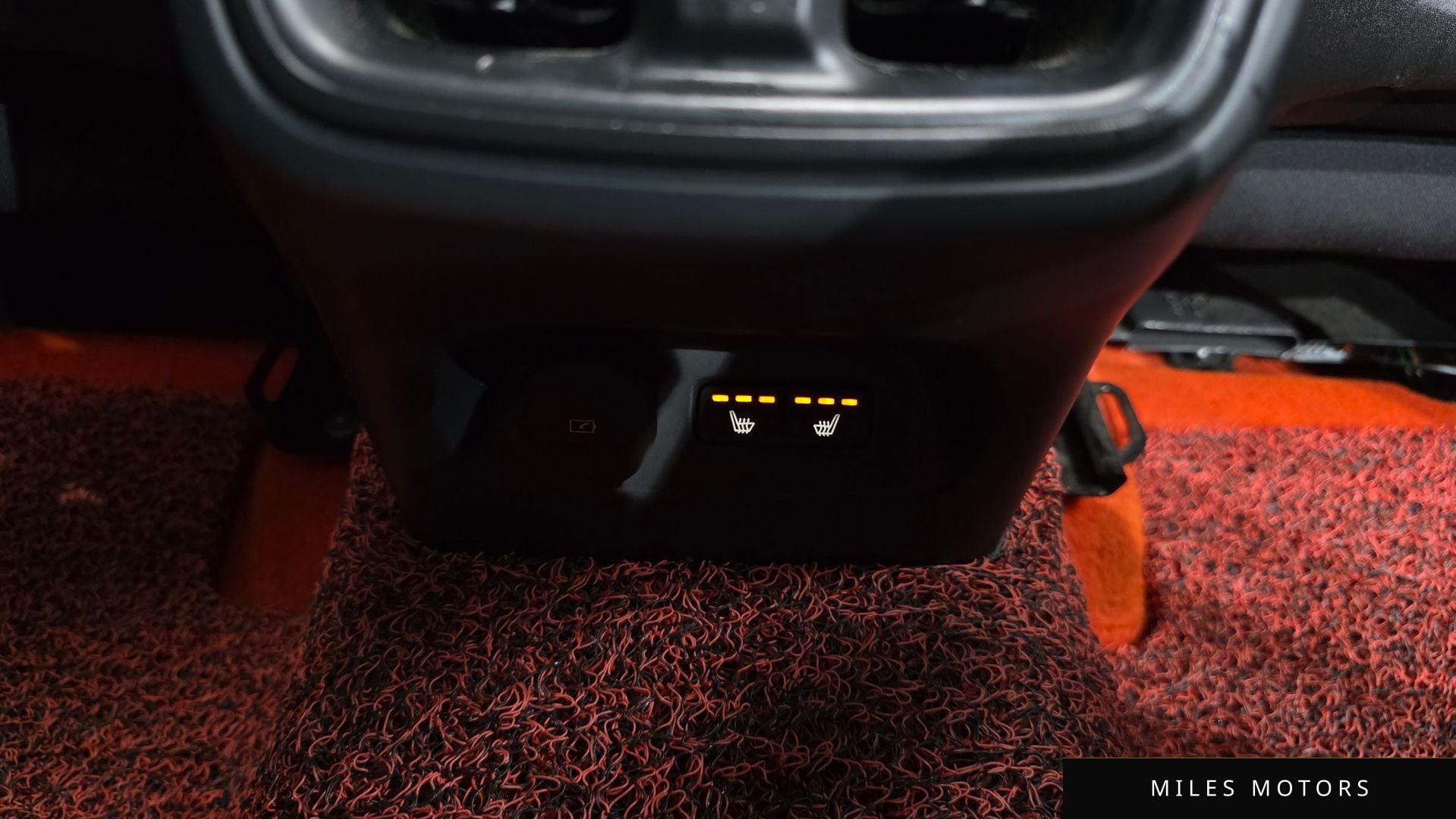 Volvo XC40 2020 — миниатюра 18