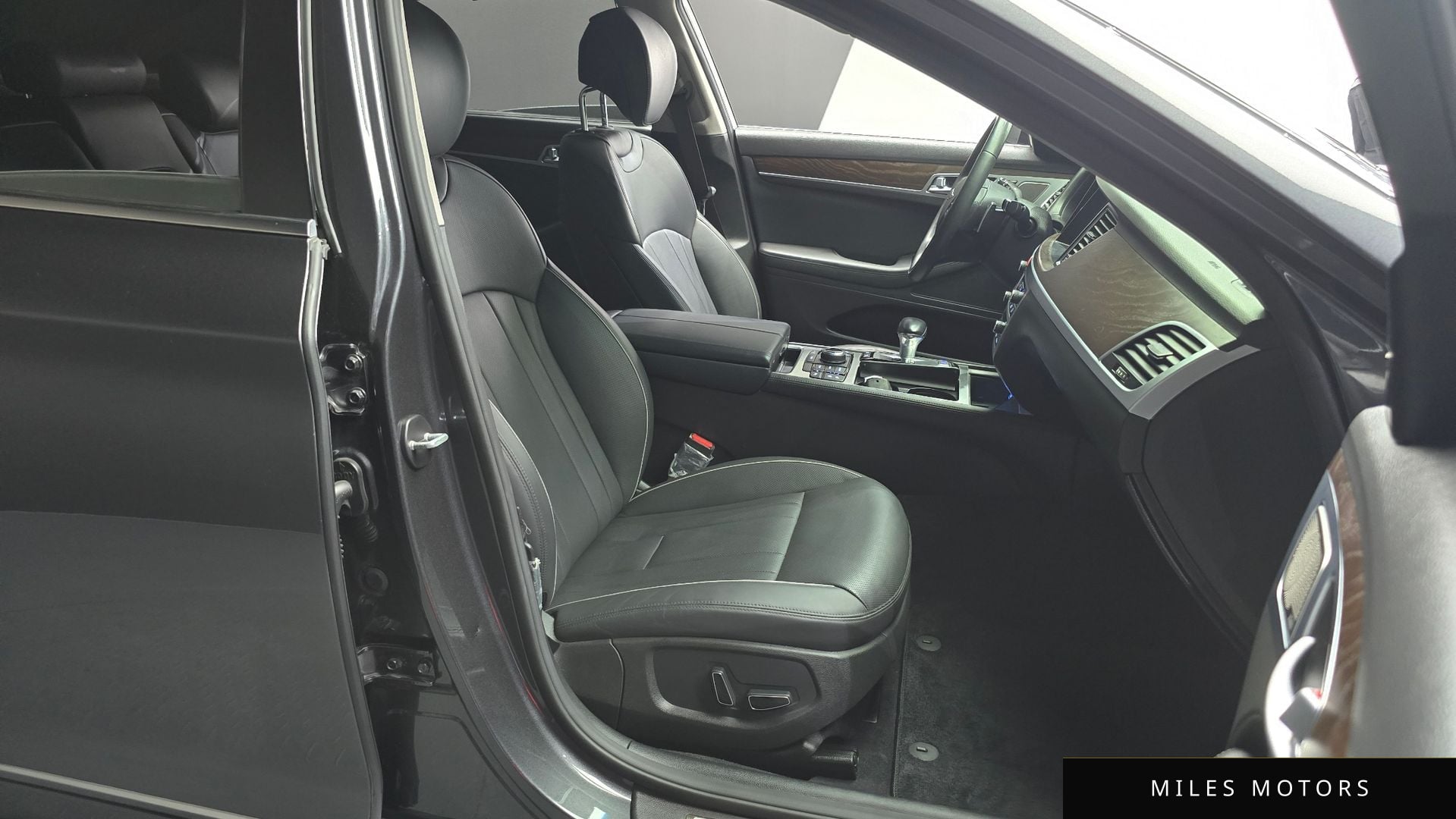 Genesis G80 2020 — миниатюра 10