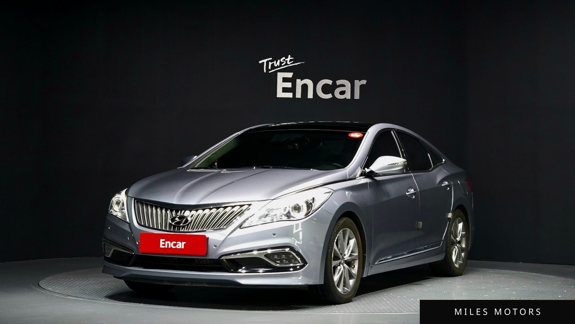 Hyundai Grandeur 2016 — фото 1 из 12