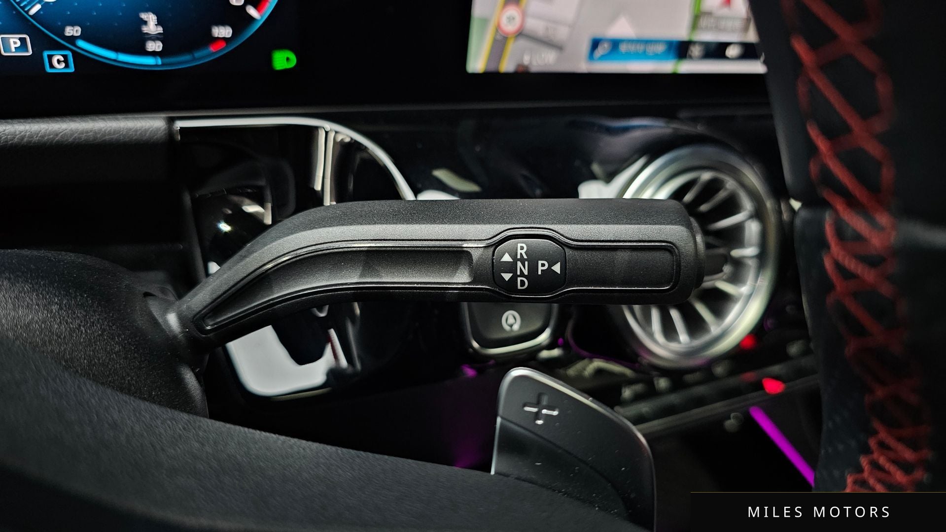 Mercedes-Benz GLA-Class H247 2023 — миниатюра 9