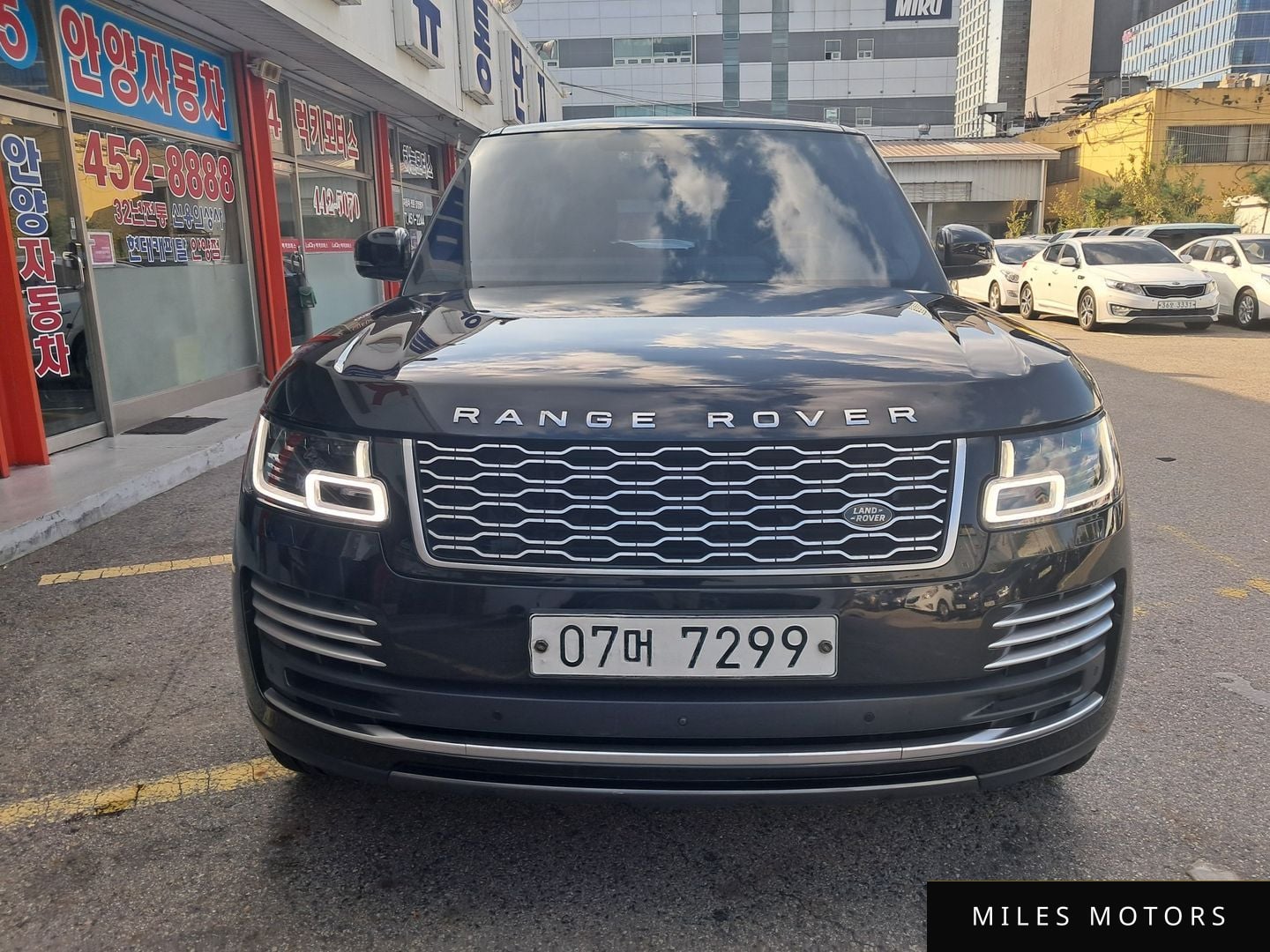 Land Rover Range Rover 2019 — фото 1 из 12