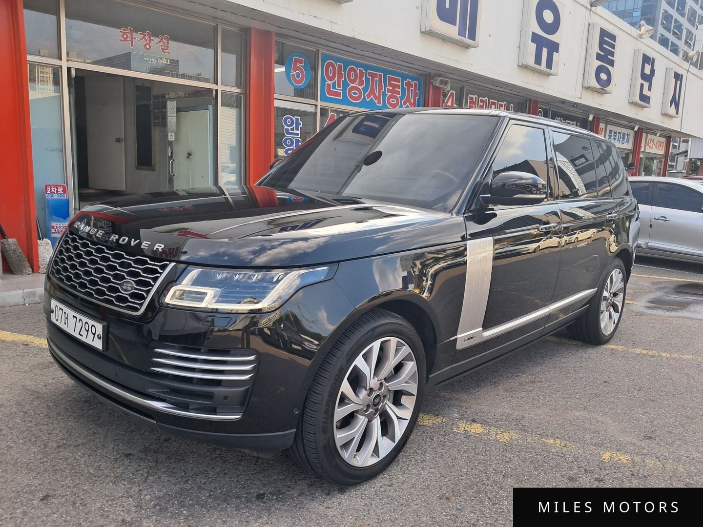 Land Rover Range Rover 2019 — миниатюра 2
