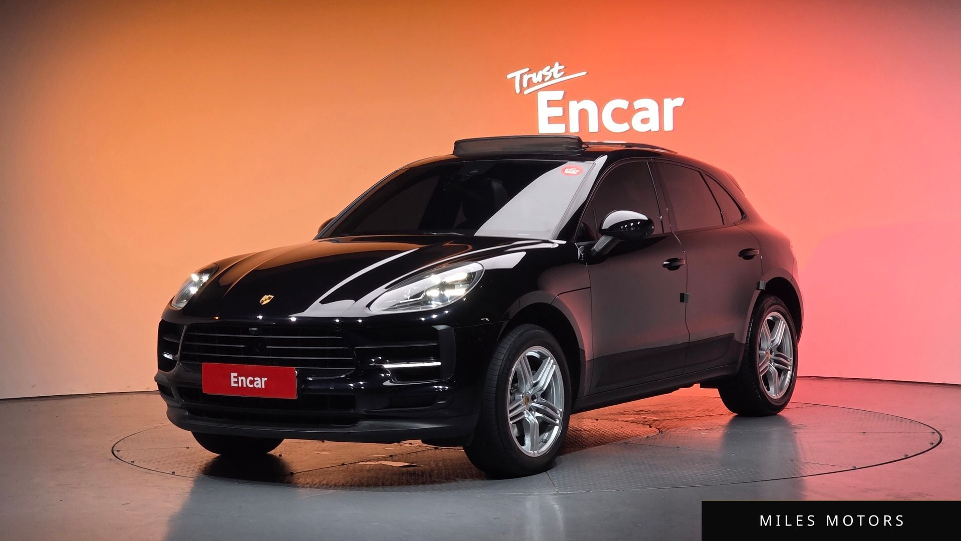 Porsche Macan 2019 — миниатюра 10