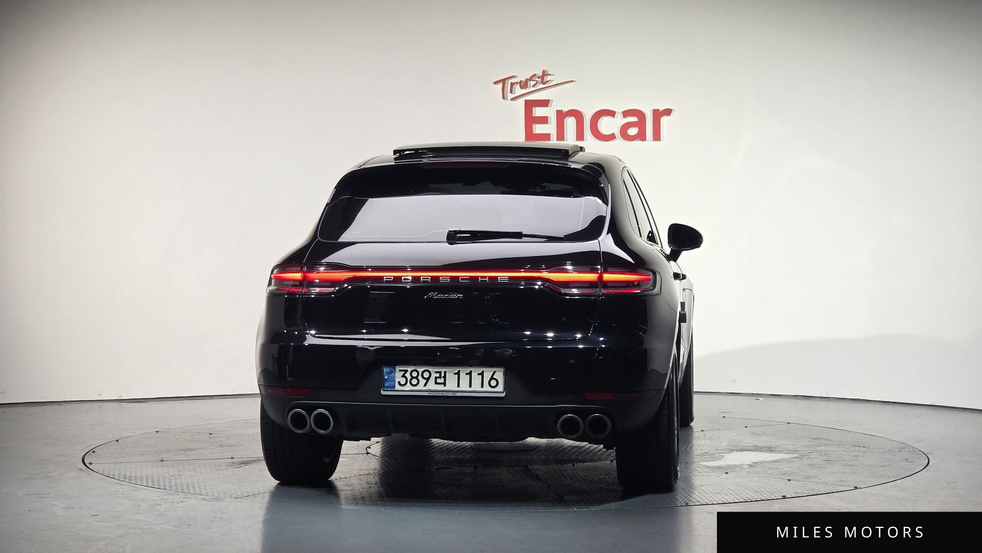 Porsche Macan 2019 — миниатюра 3