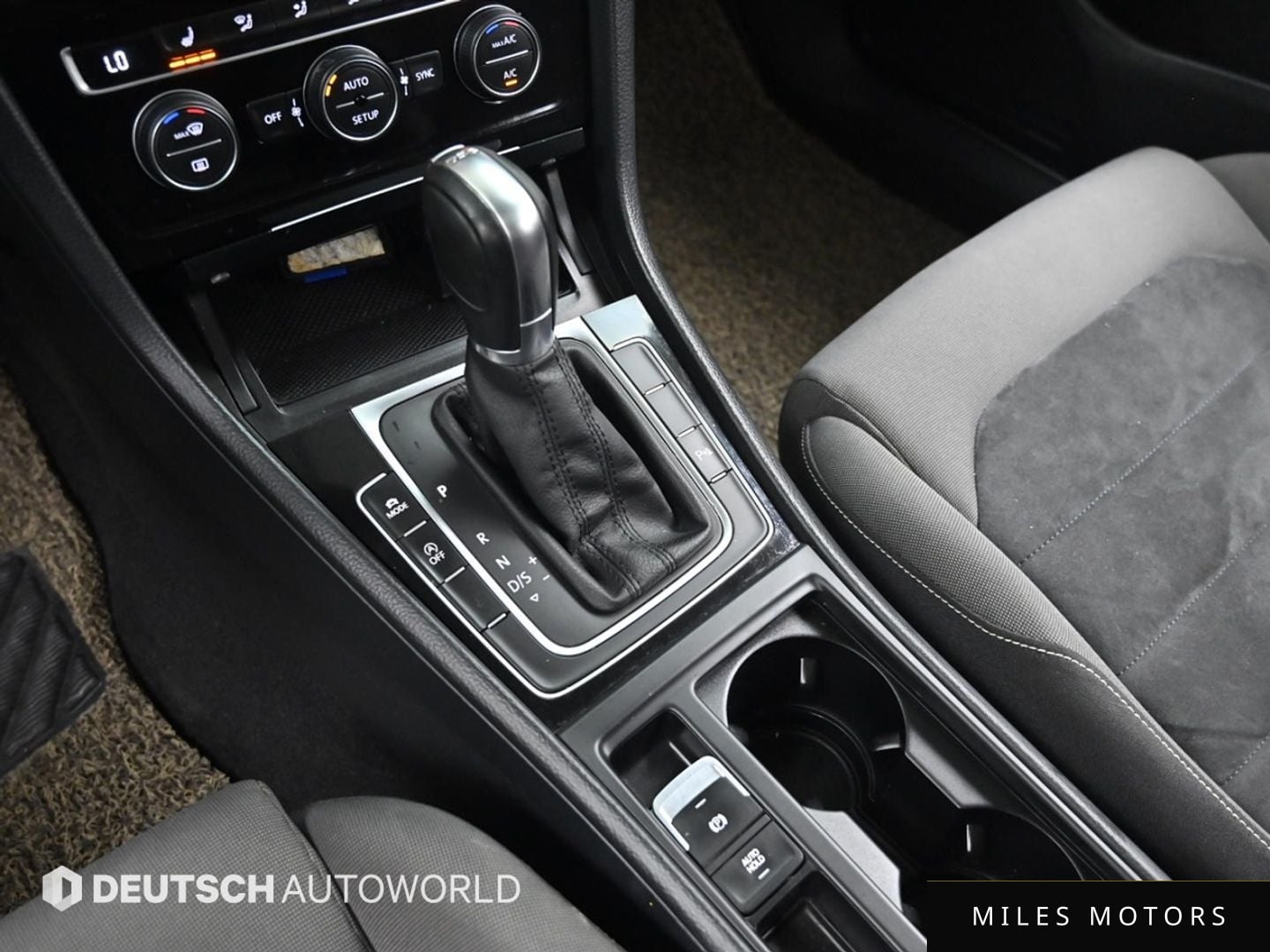 Volkswagen 골프 2014 — миниатюра 9