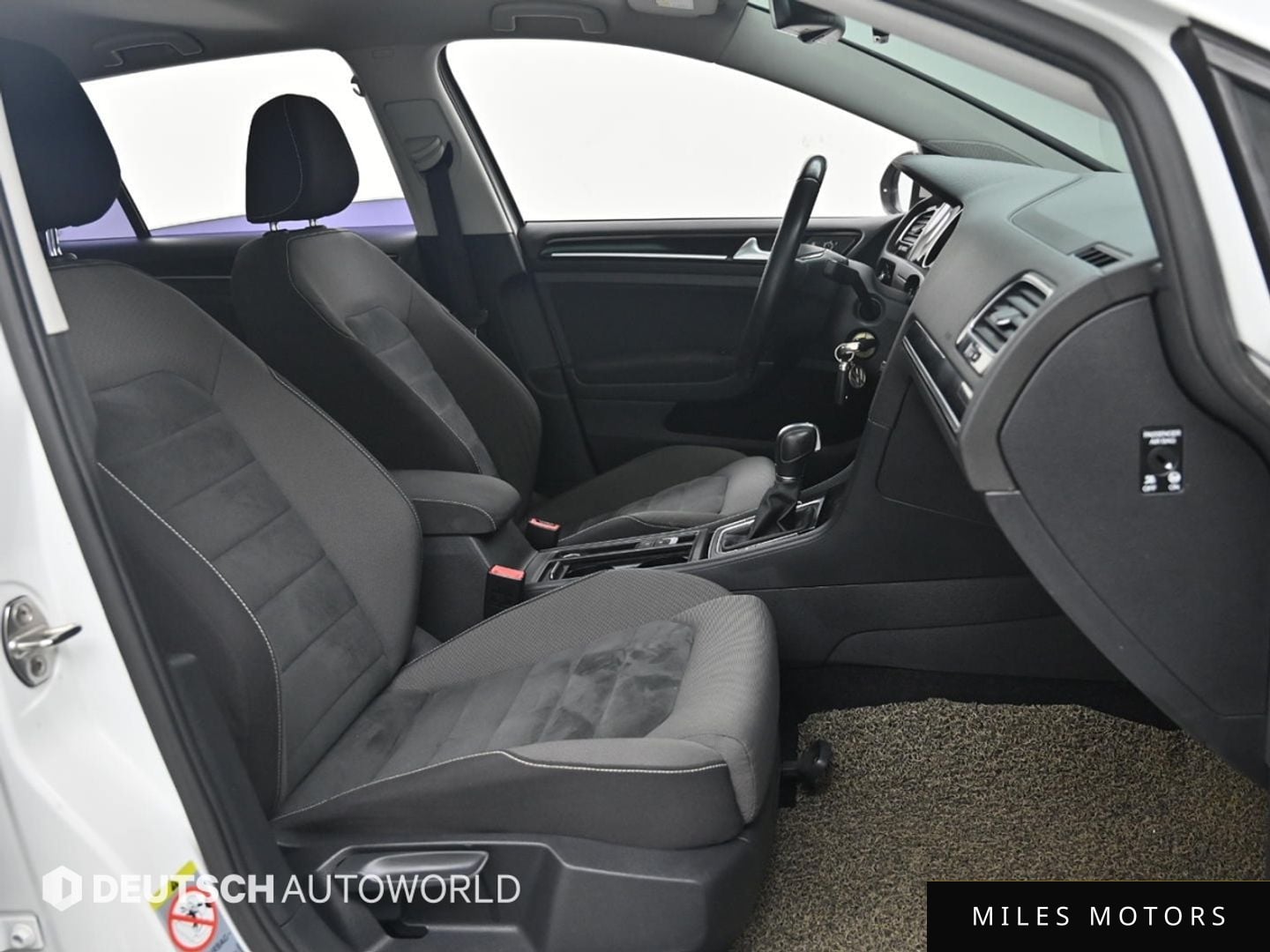 Volkswagen 골프 2014 — миниатюра 10