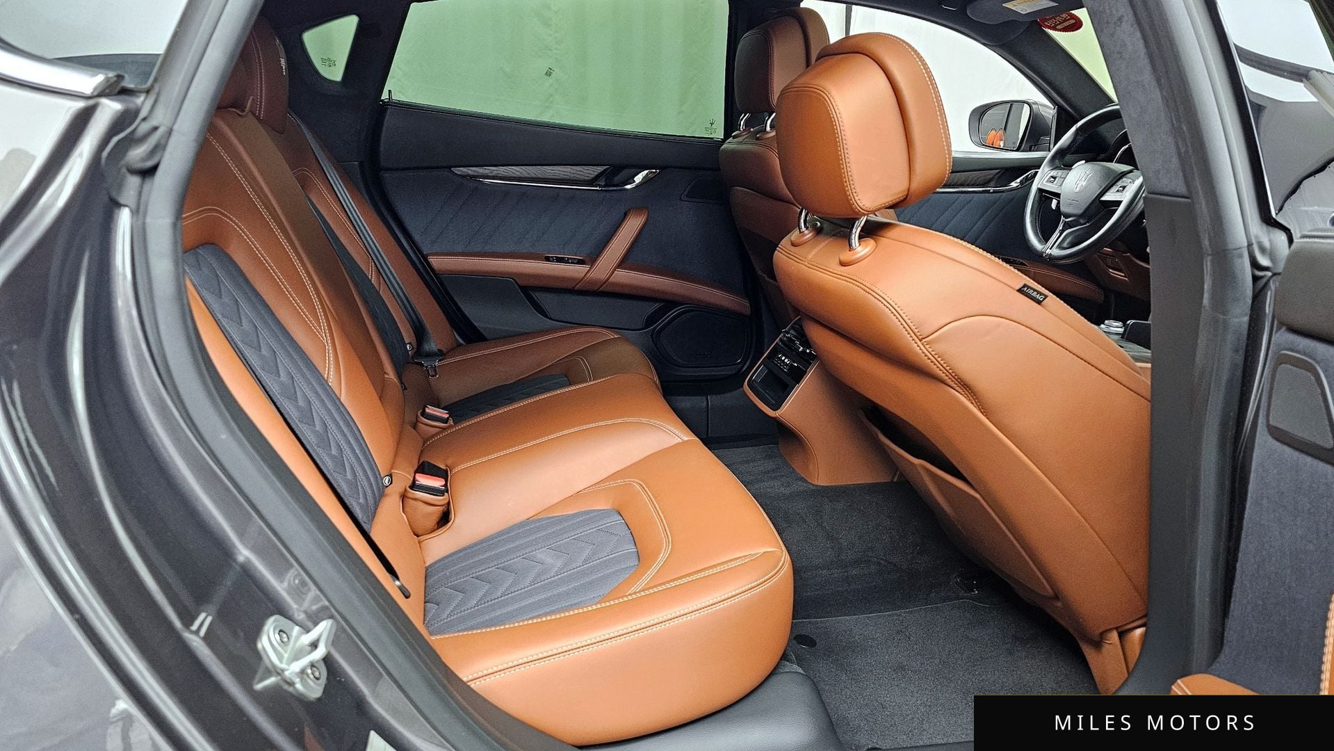 Maserati Quattroporte 2019 — миниатюра 12