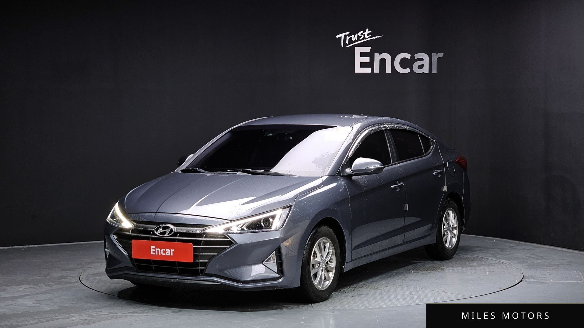 Hyundai AVANTE 2019 — фото 1 из 12