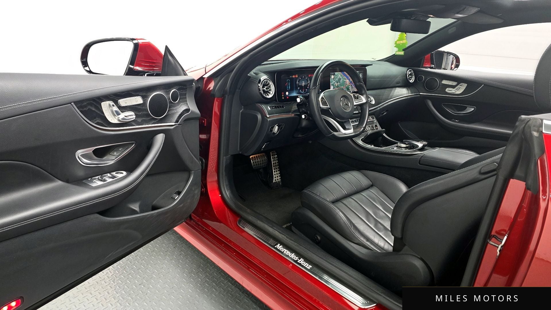 Mercedes-Benz E-Class W213 2017 — миниатюра 10