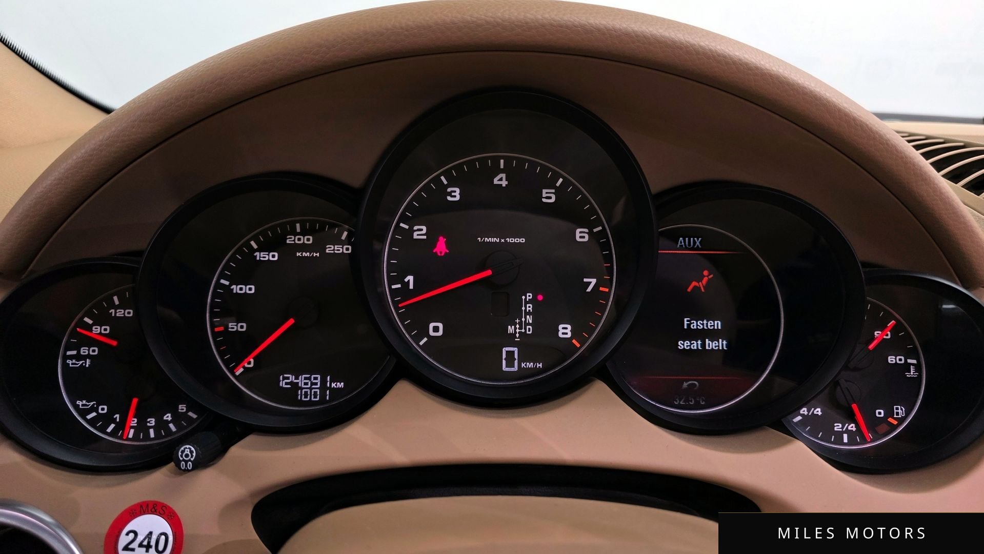 Porsche 카이엔 2011 — миниатюра 8
