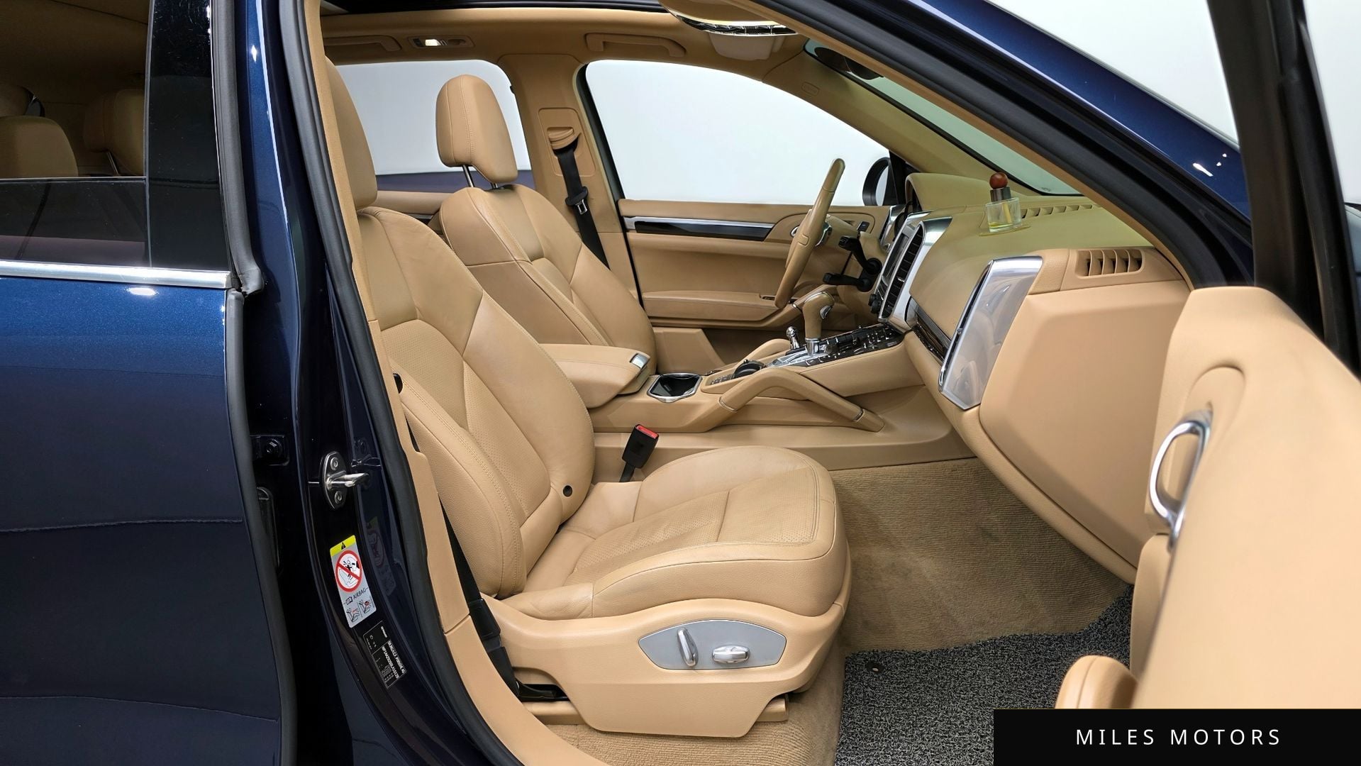 Porsche 카이엔 2011 — миниатюра 10