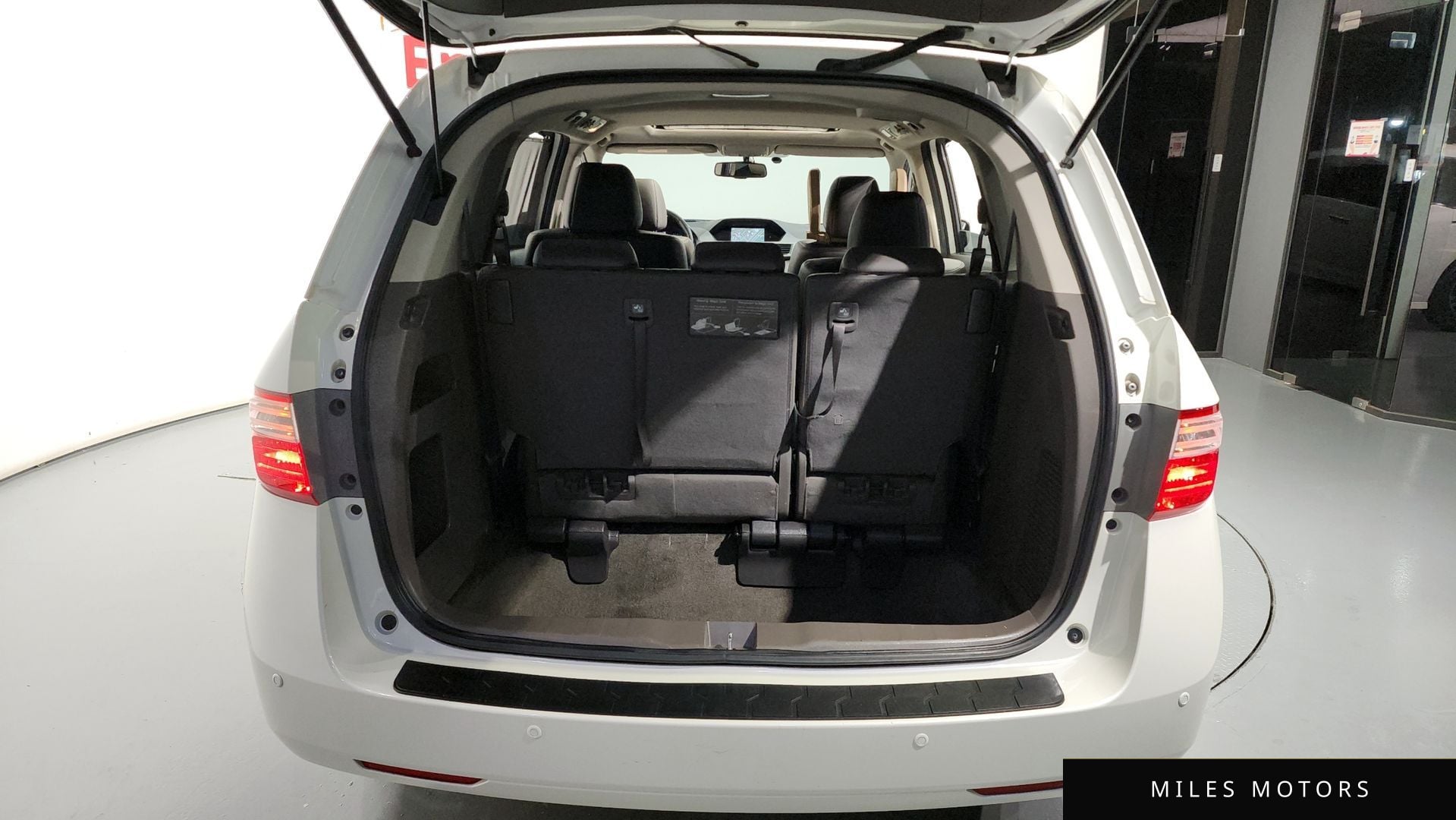 Honda 오딧세이 2013 — миниатюра 20