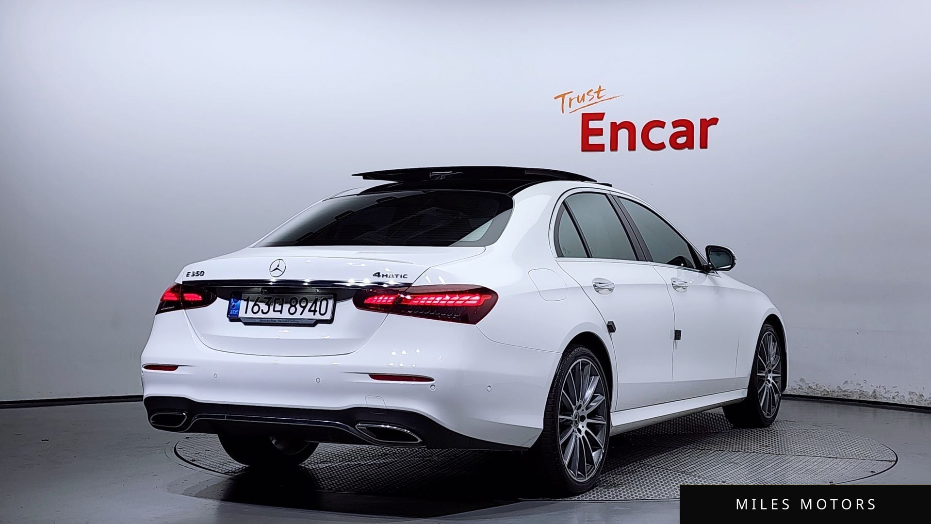 Mercedes-Benz E-Class W213 2021 — миниатюра 2
