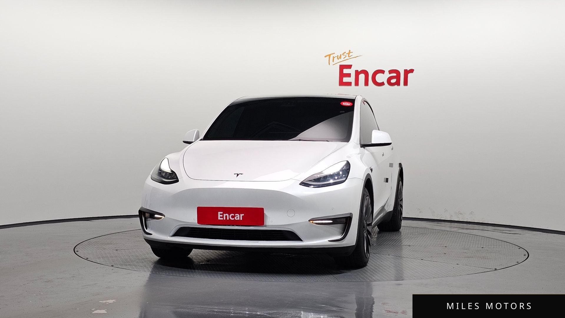 Tesla Model Y 2021 — миниатюра 3
