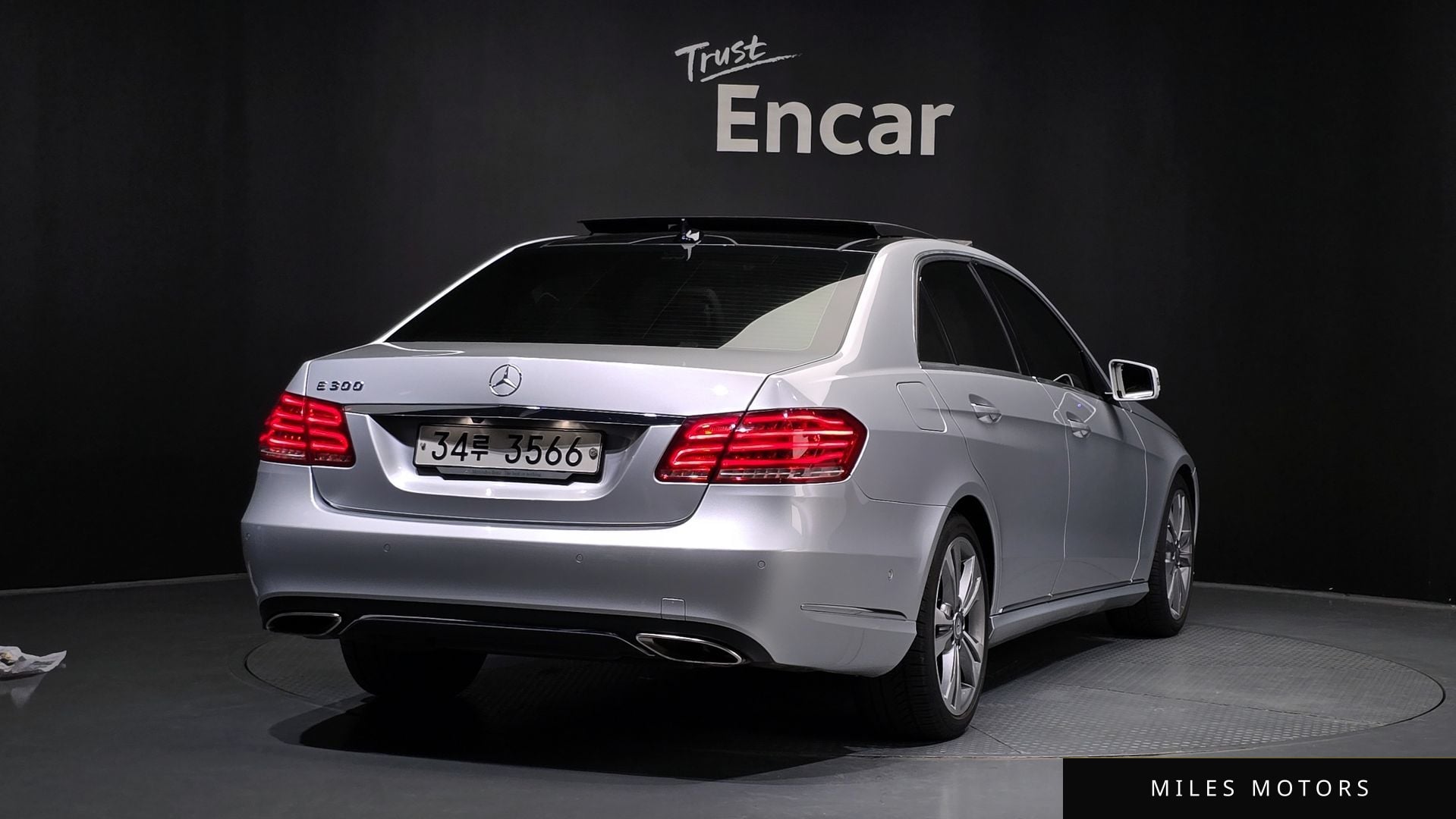Mercedes-Benz E-Class W212 2014 — миниатюра 2