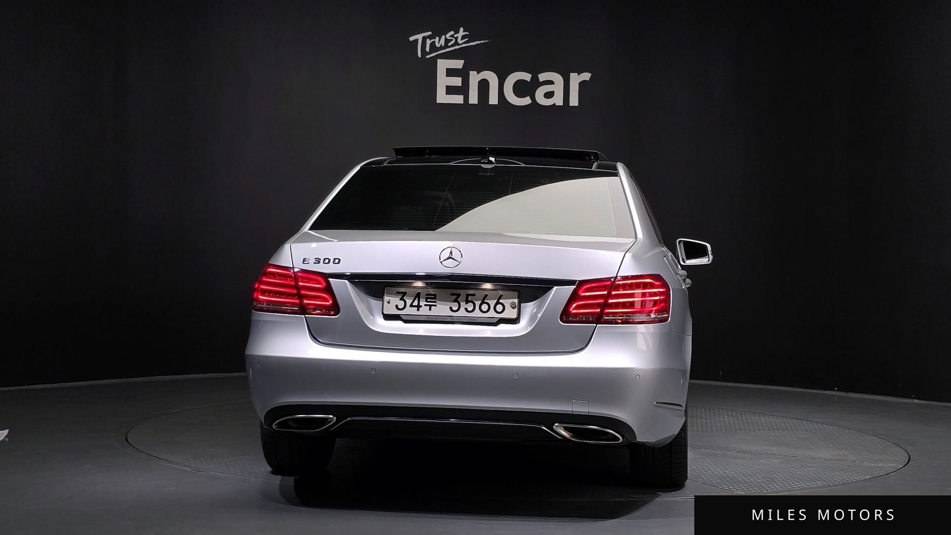 Mercedes-Benz E-Class W212 2014 — миниатюра 4