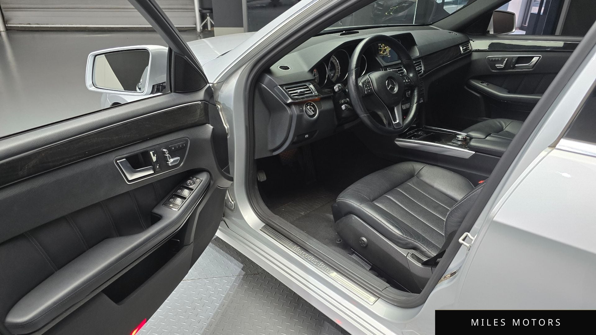 Mercedes-Benz E-Class W212 2014 — миниатюра 11