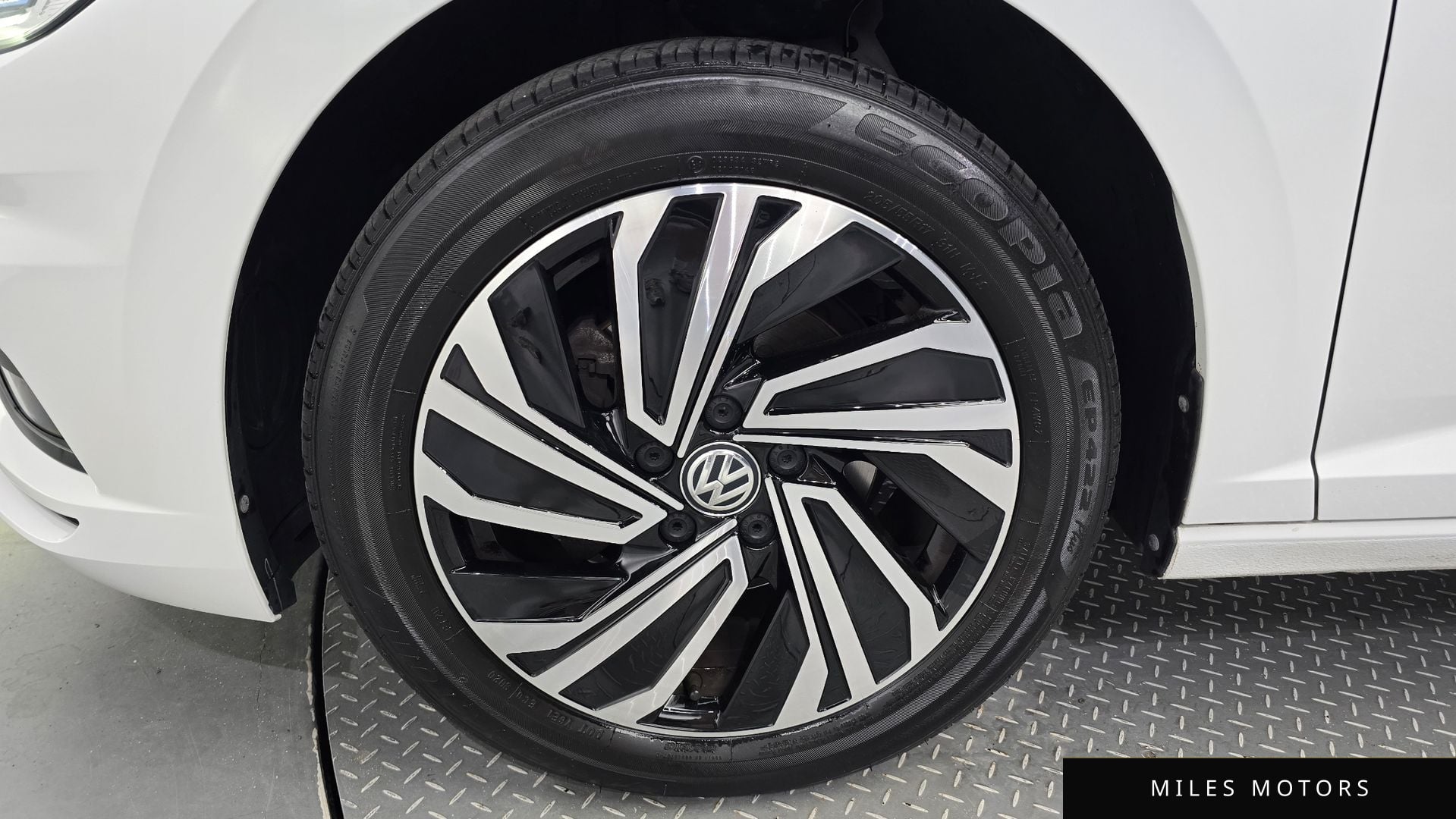 Volkswagen Jetta 2020 — миниатюра 5