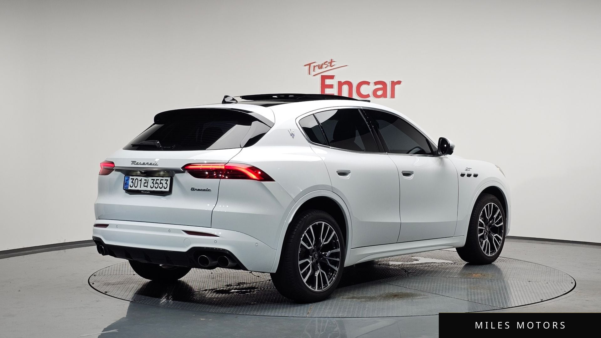 Maserati 그레칼레 2023 — миниатюра 2