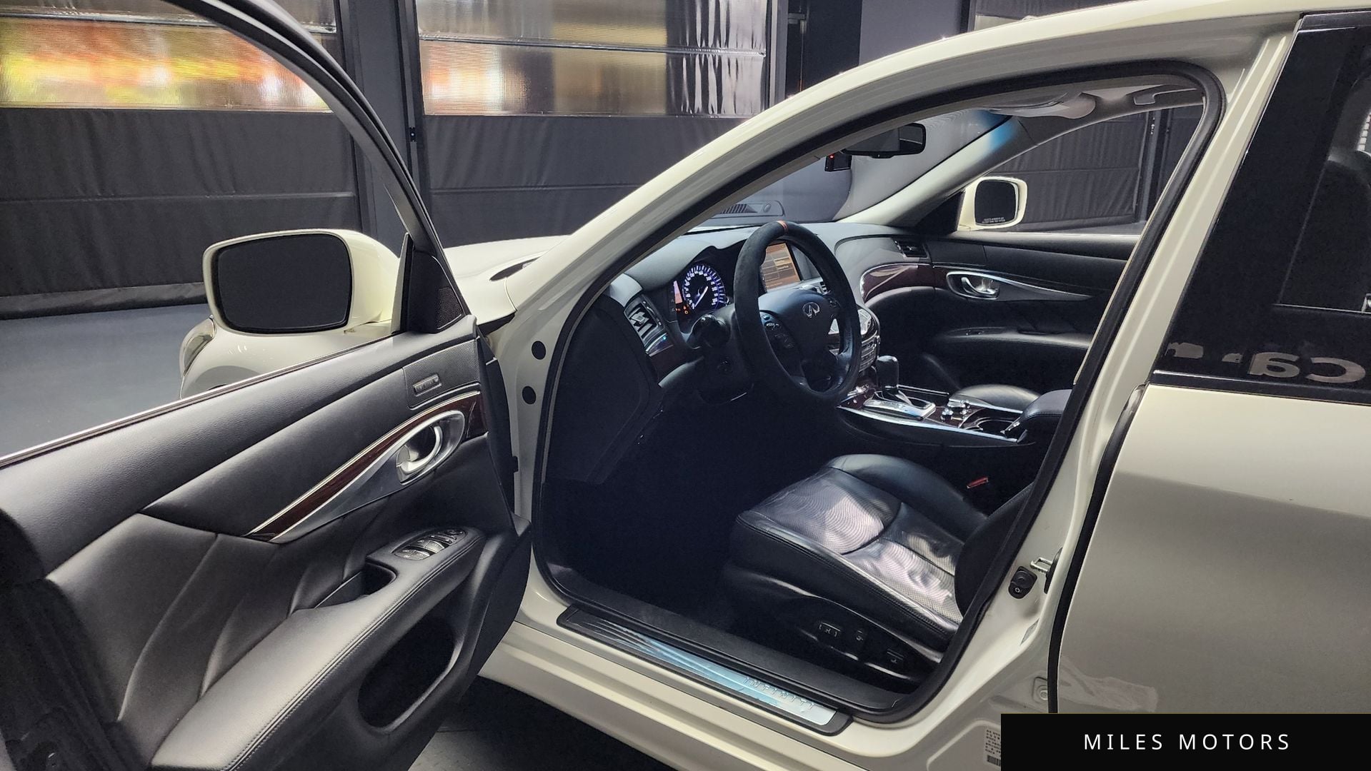 Infiniti M37 2012 — миниатюра 10