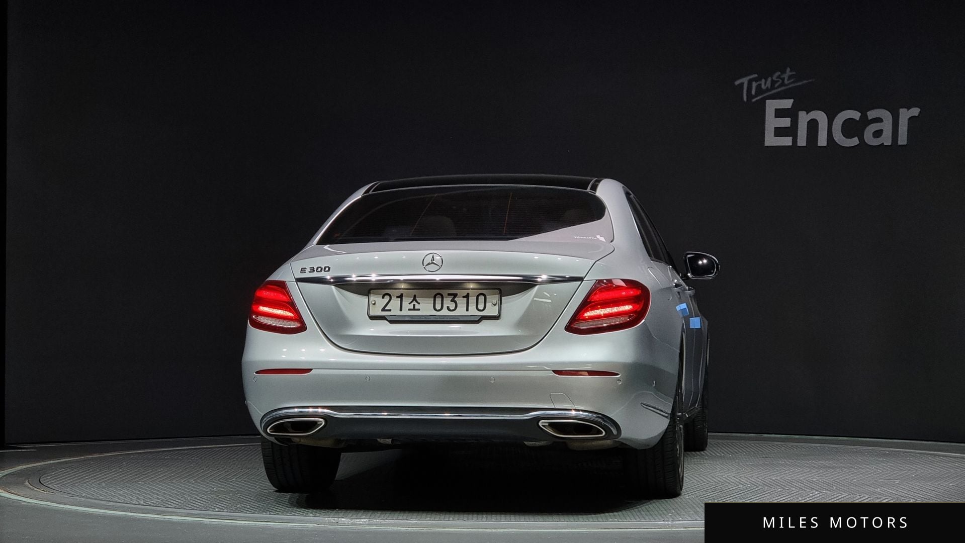 Mercedes-Benz E-Class W213 2017 — миниатюра 4