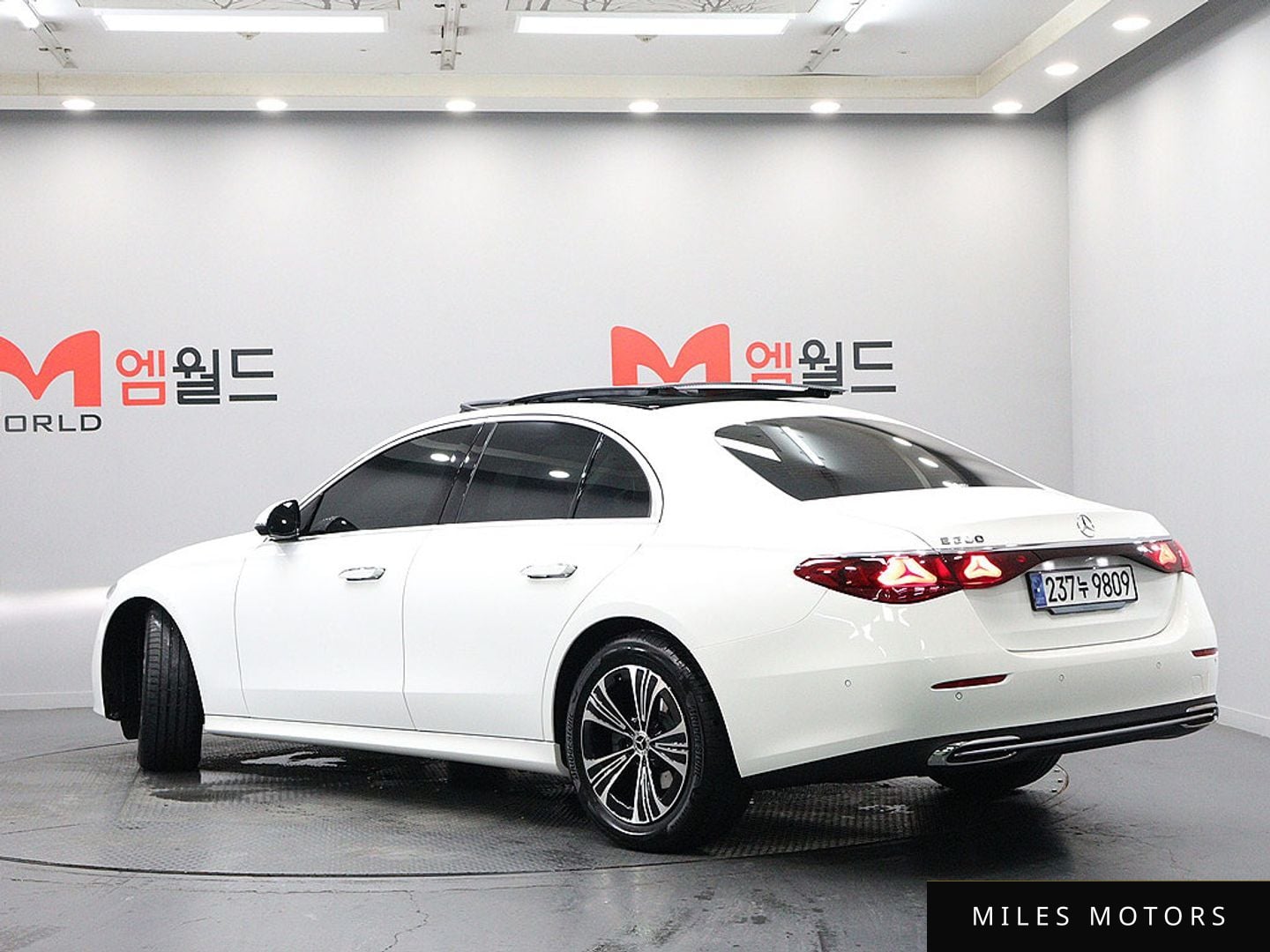 Mercedes-Benz E-Class W214 2025 — миниатюра 4