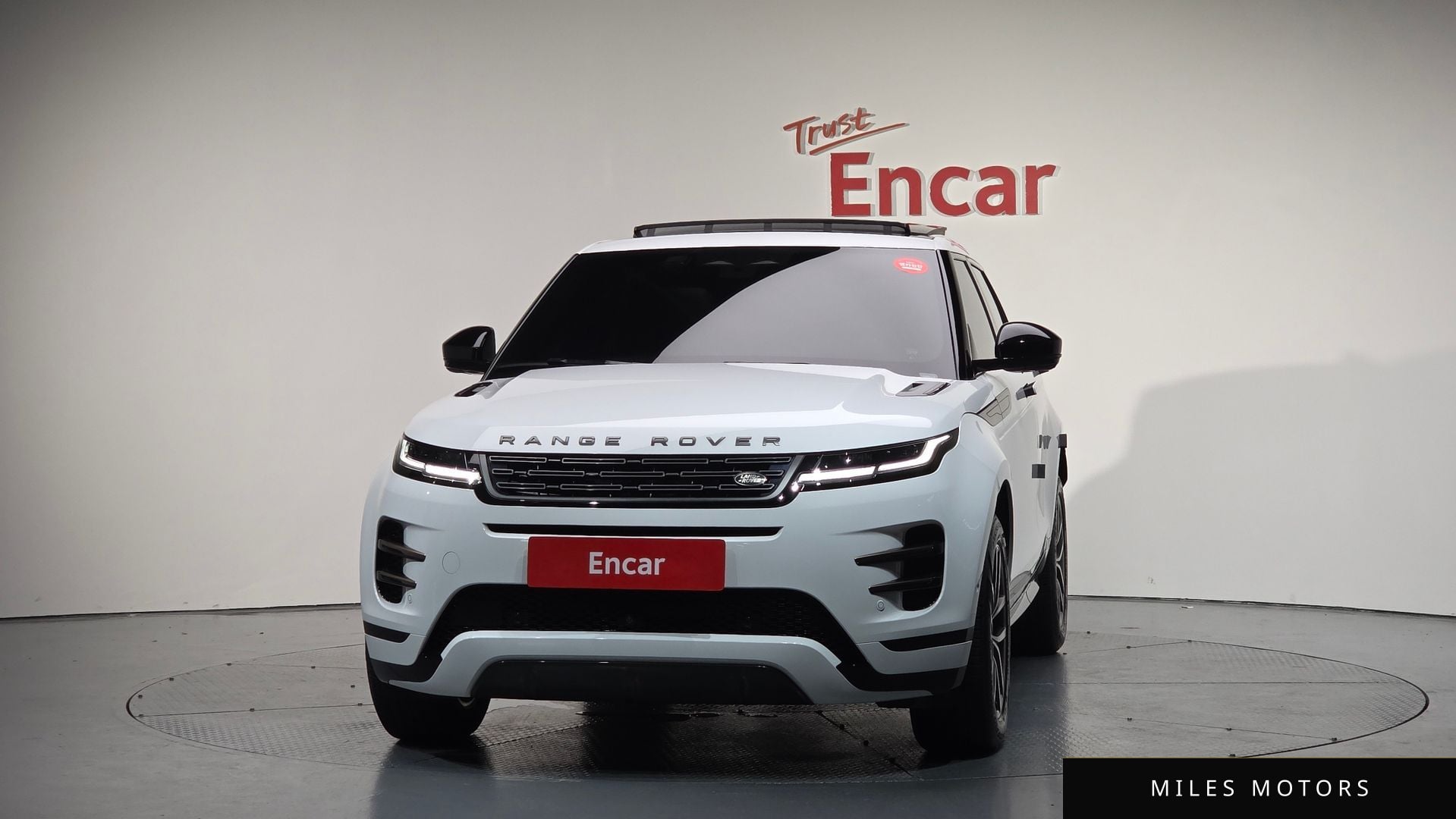 Land Rover Range Rover Evoque 2024 — миниатюра 2