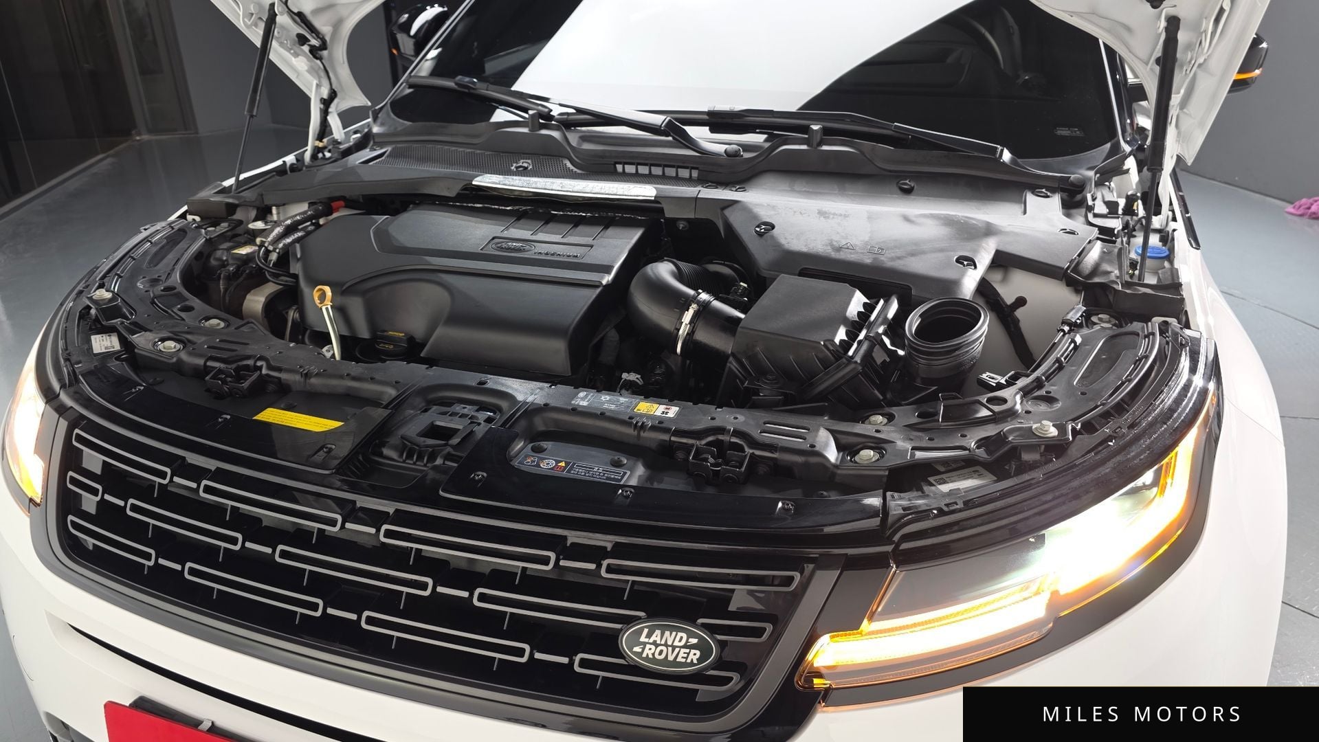 Land Rover Range Rover Evoque 2024 — миниатюра 5