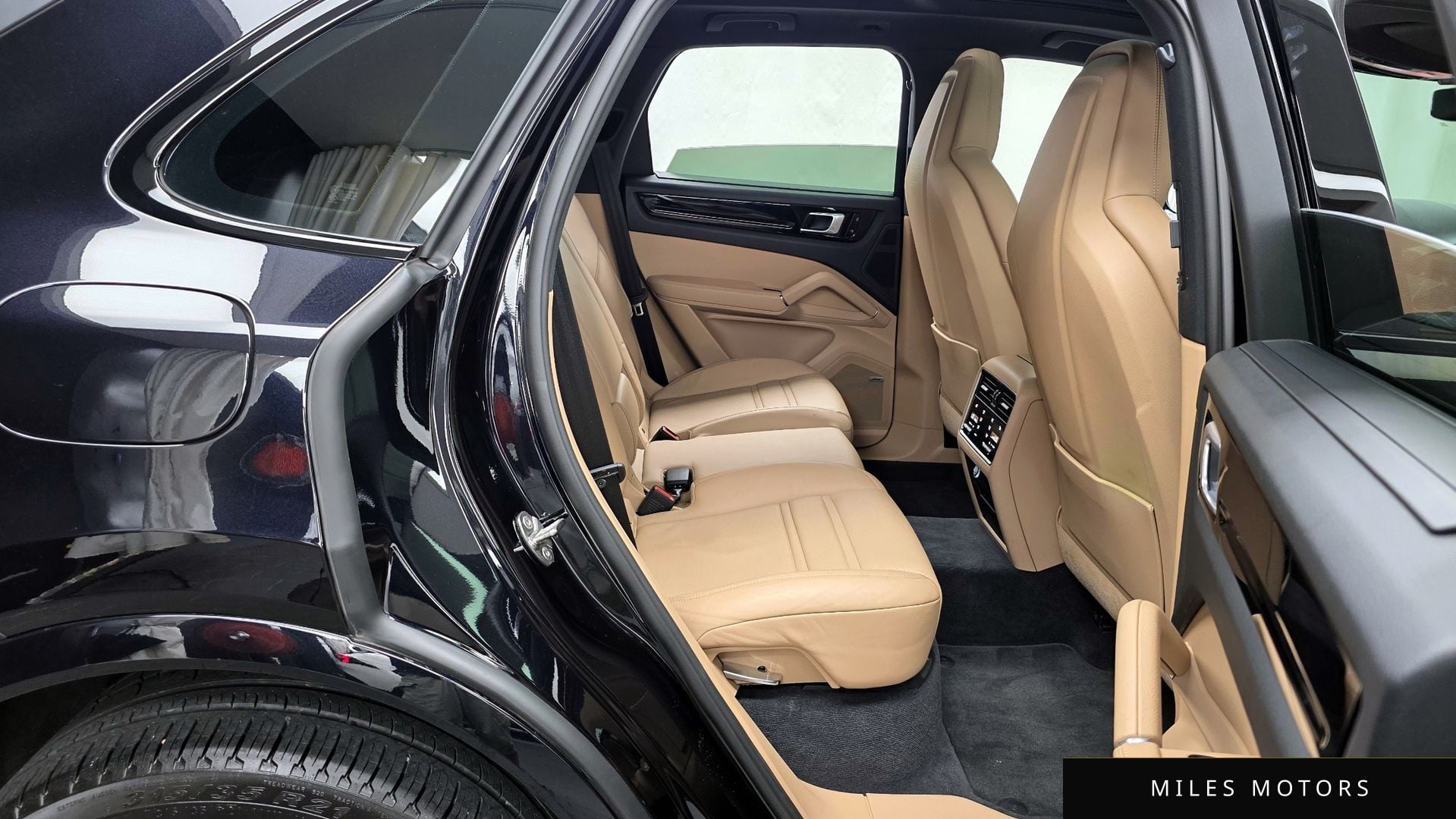 Porsche Cayenne 2020 — миниатюра 12