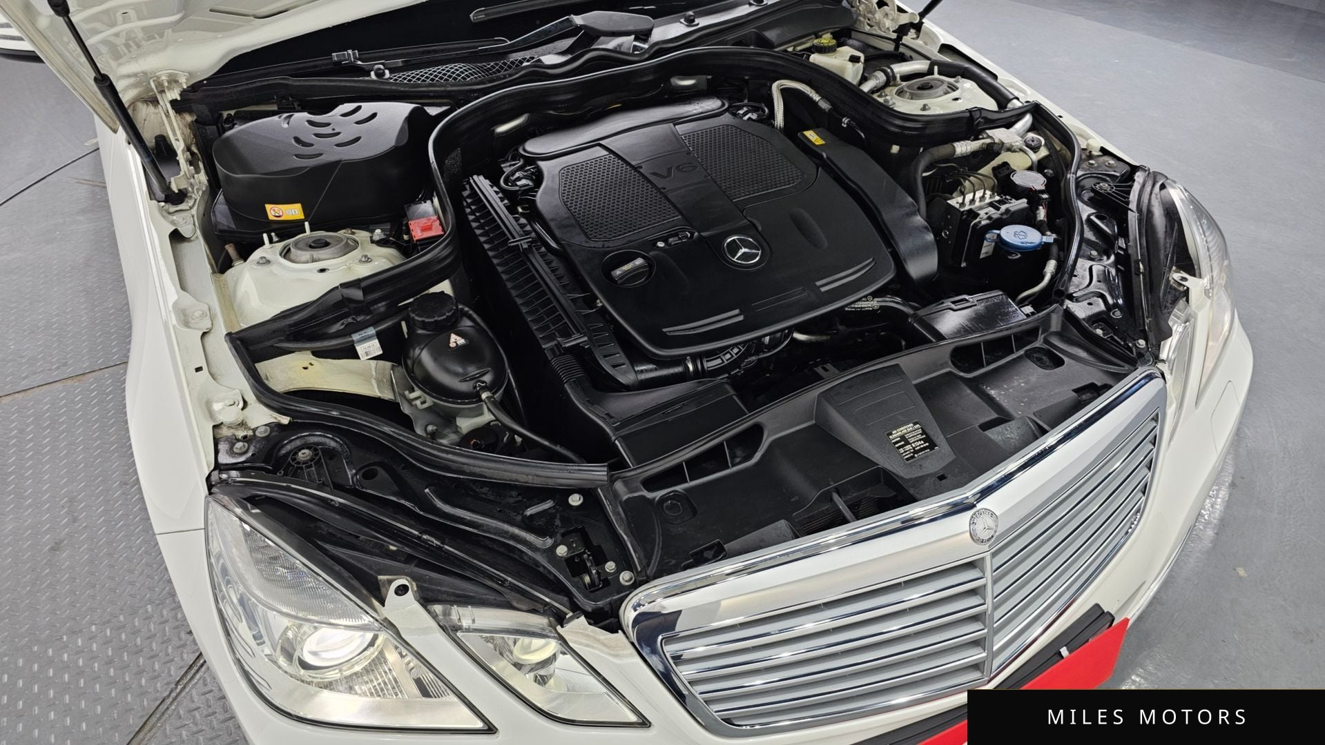 Mercedes-Benz E-Class W212 2013 — миниатюра 6