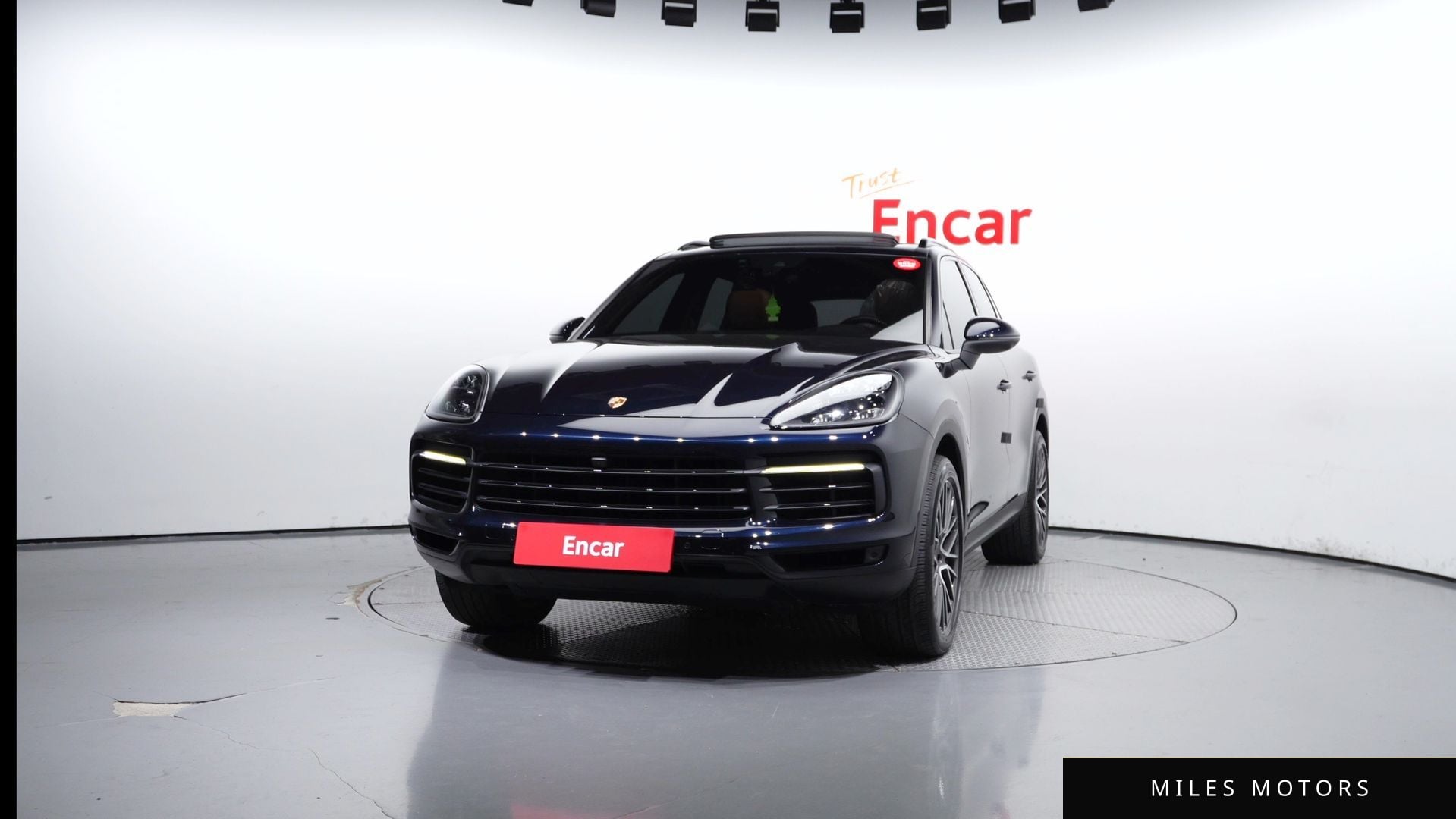 Porsche Cayenne 2019 — миниатюра 3