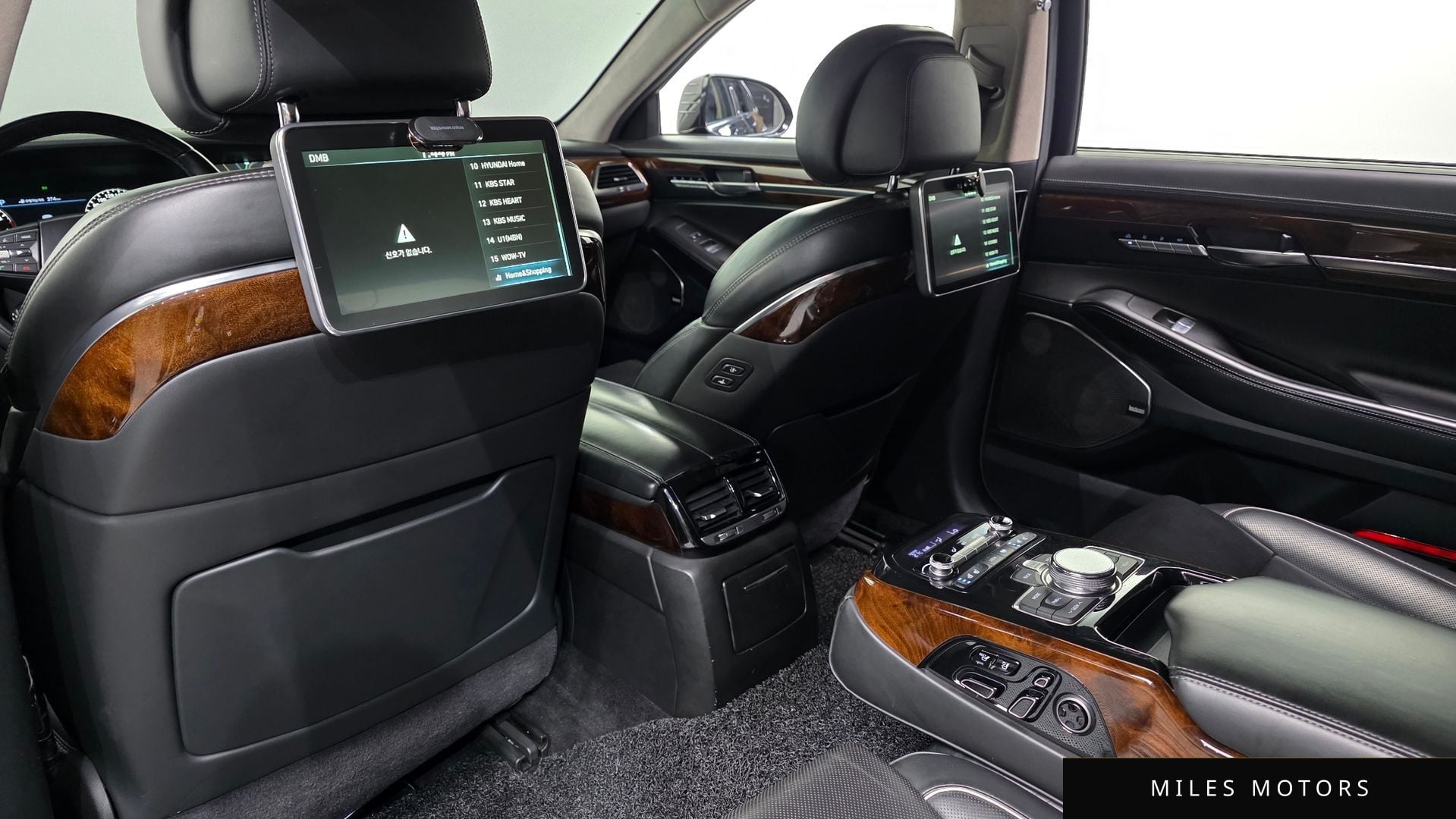 Genesis EQ900 2016 — миниатюра 17